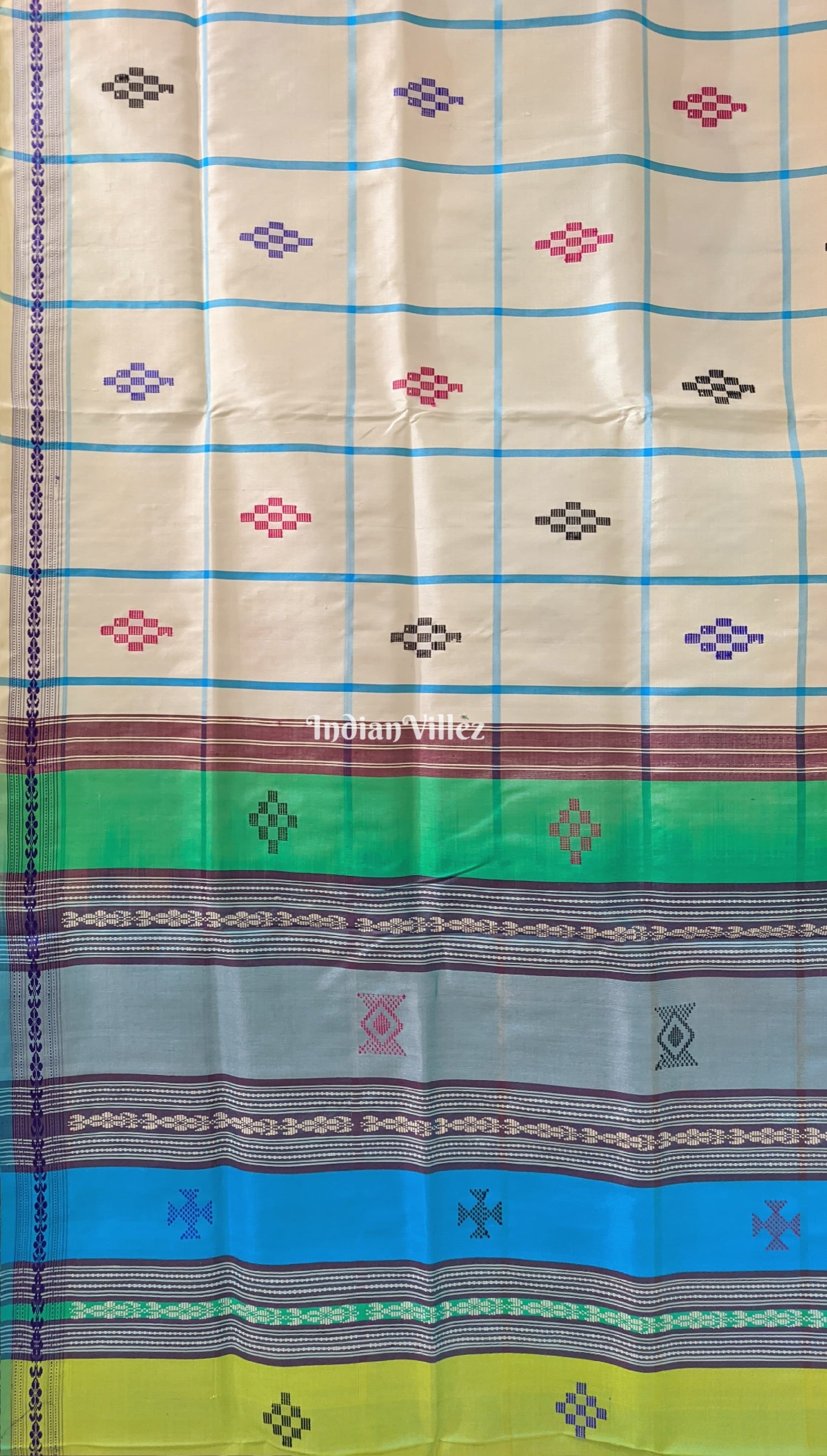 Off-White Odisha Ikat Double Pallu Berhampuri Silk Saree