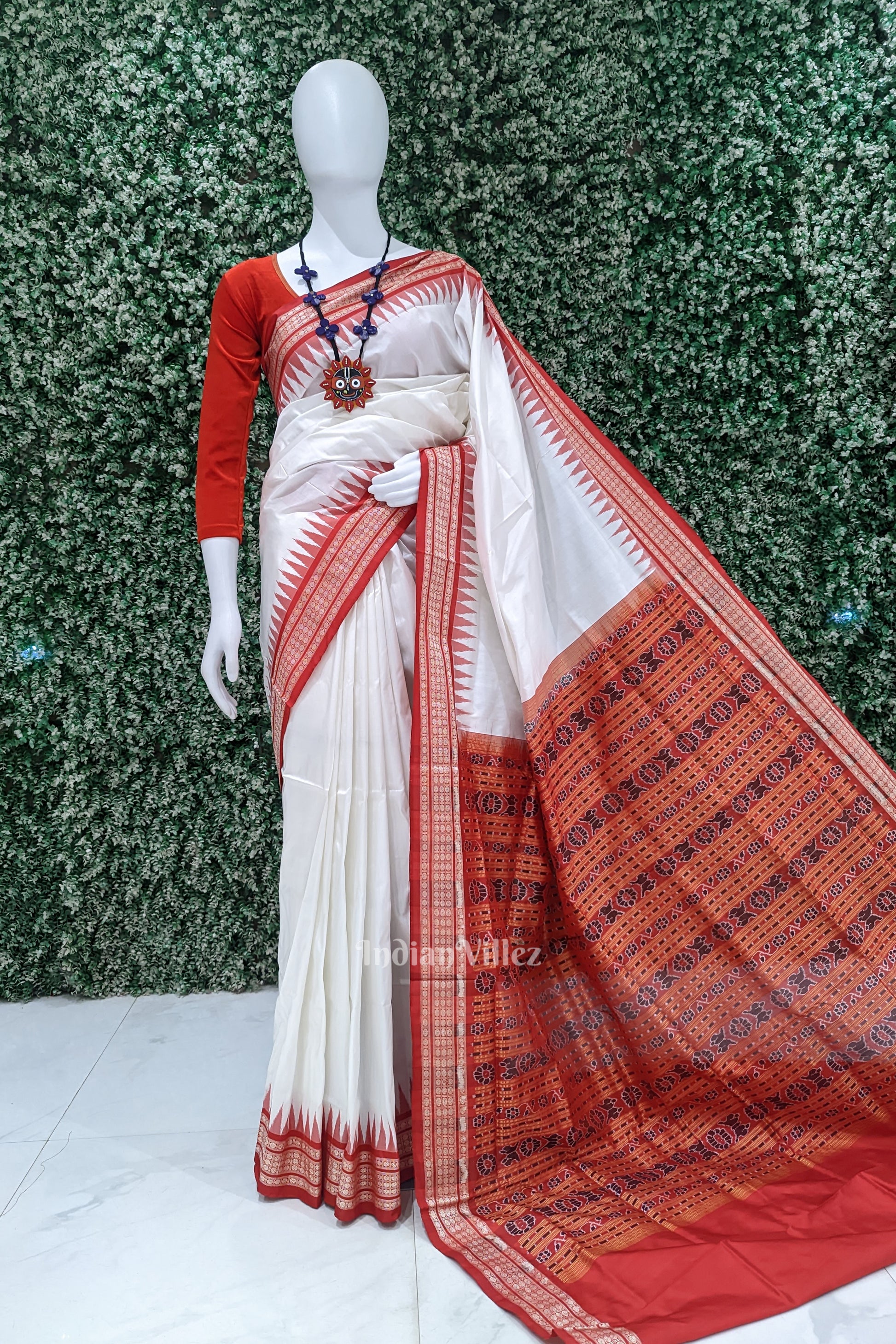 White Red Bomkai Sambalpuri Silk Saree