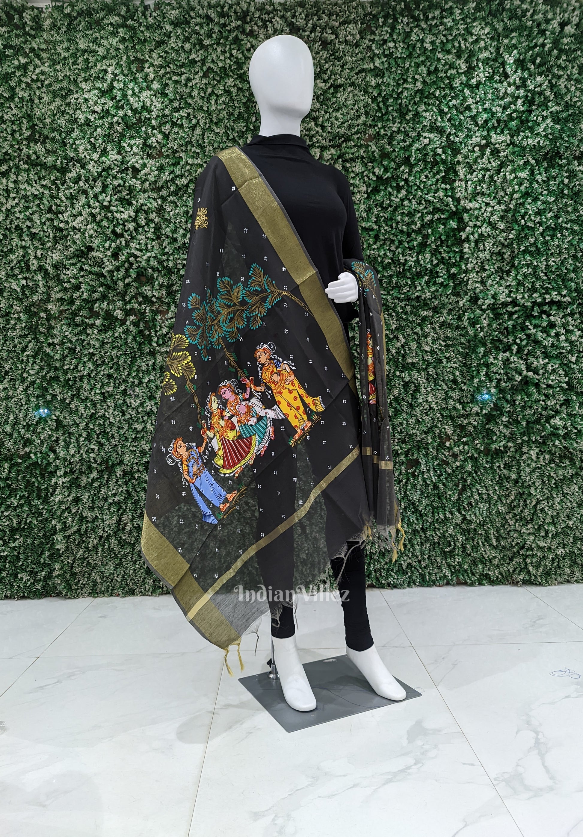 Charcoal Black Raja Theme Pattachitra Chanderi Dupatta