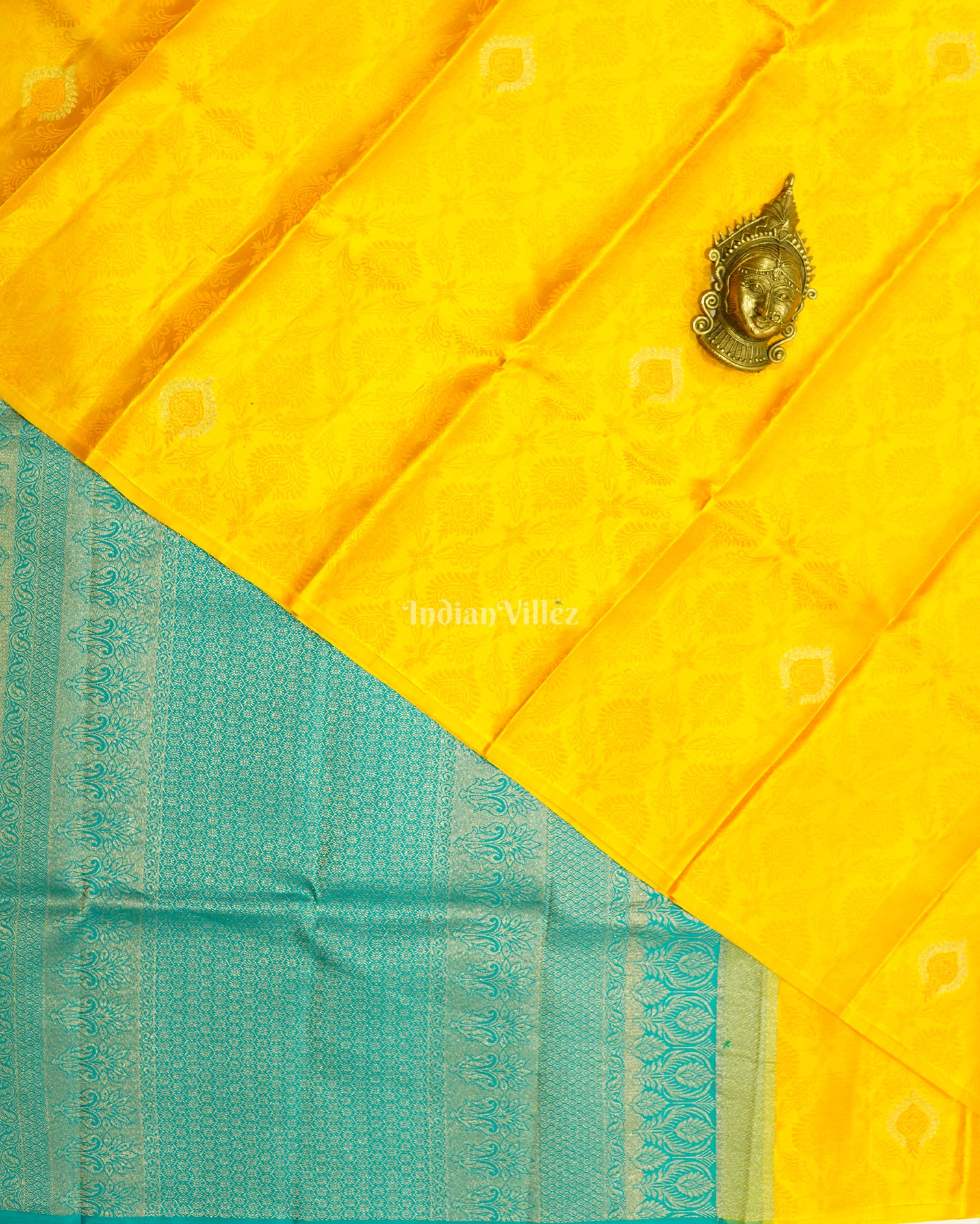 Yellow Without Border Pure Kanjivaram Silk Saree