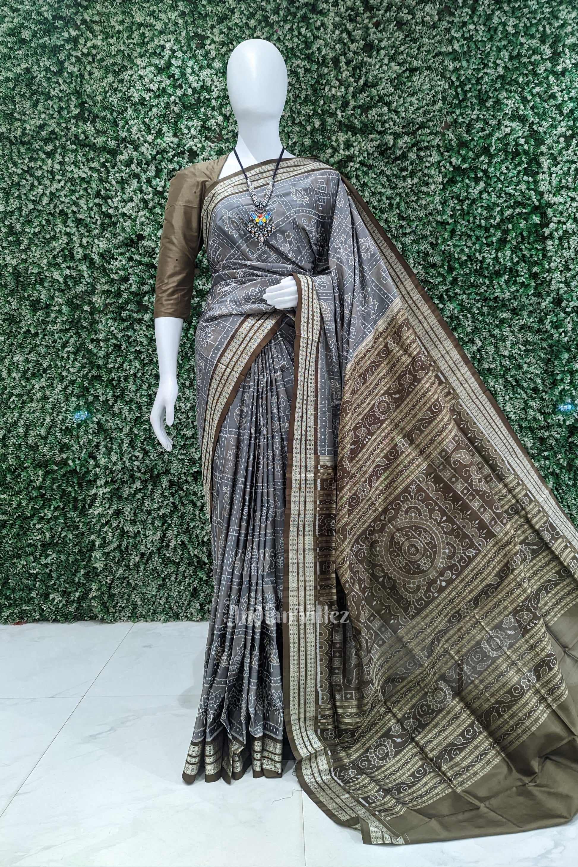 Moss Green Designer Odisha Ikat Sambalpuri Silk Saree