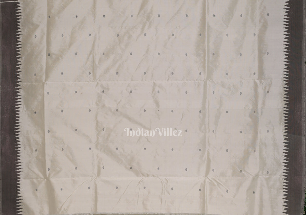 Off White with Silver Zari (Tissue) Phoda Kumbha Sambalpuri Silk Saree