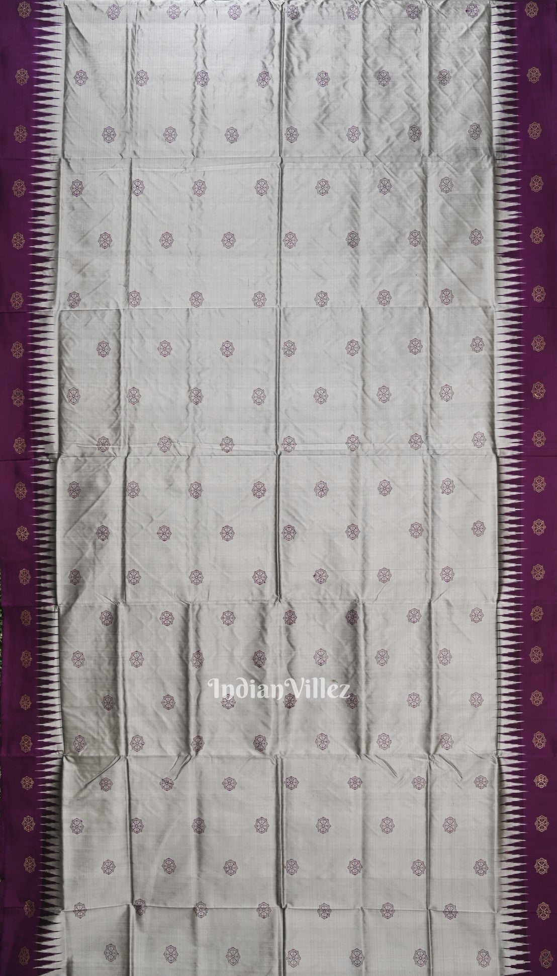 Silver Konark Chakra Theme Sambalpuri Bomkai Silk Saree