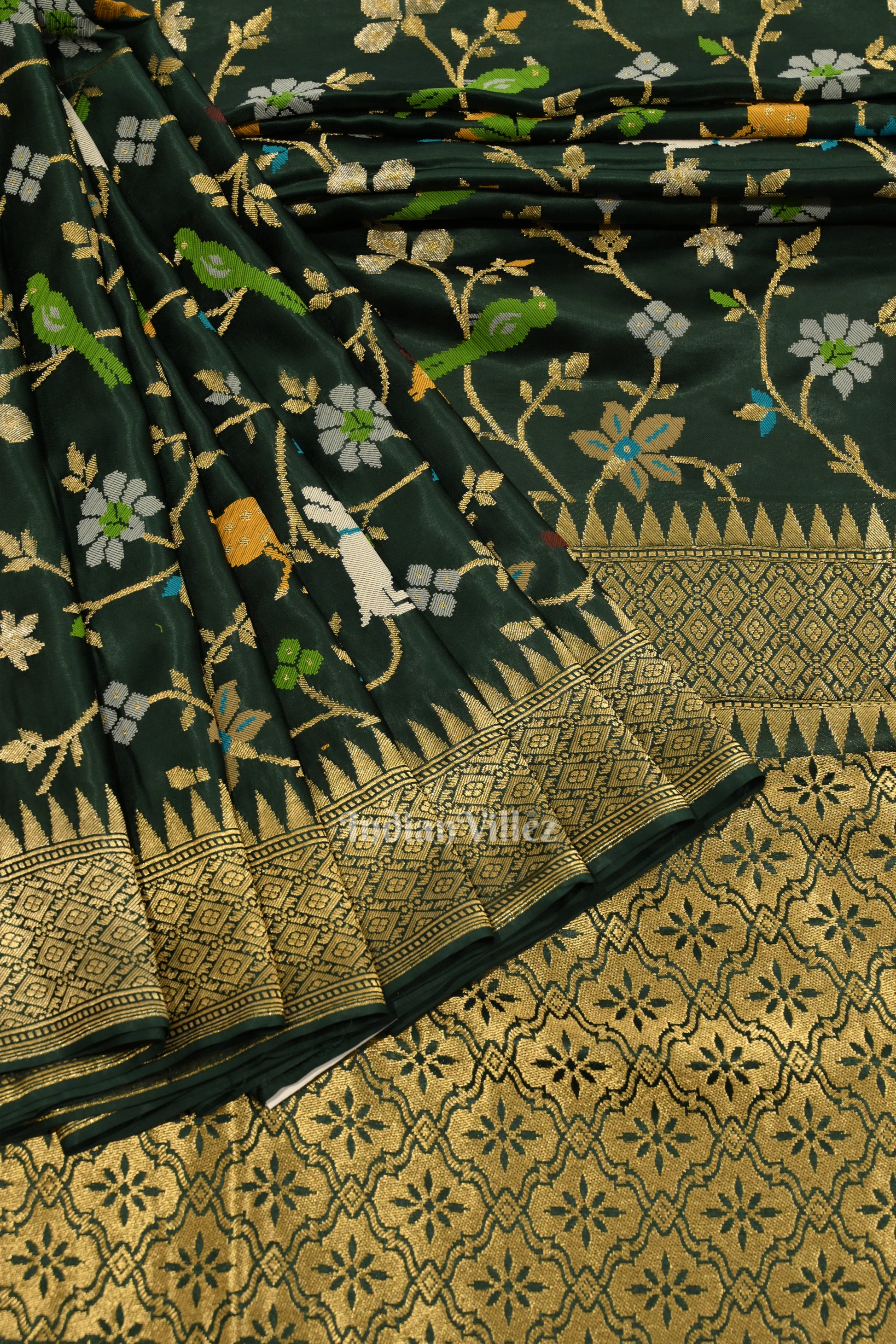 Dark Green with Golden Border Tussar Banarasi Handloom Silk Saree 