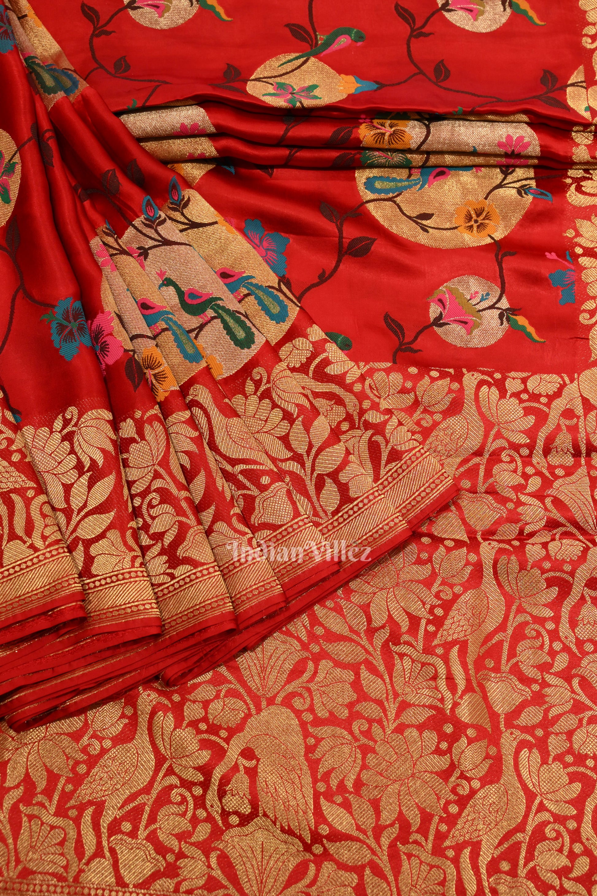 Attractive Bridal Red Banarasi Katan Silk Saree