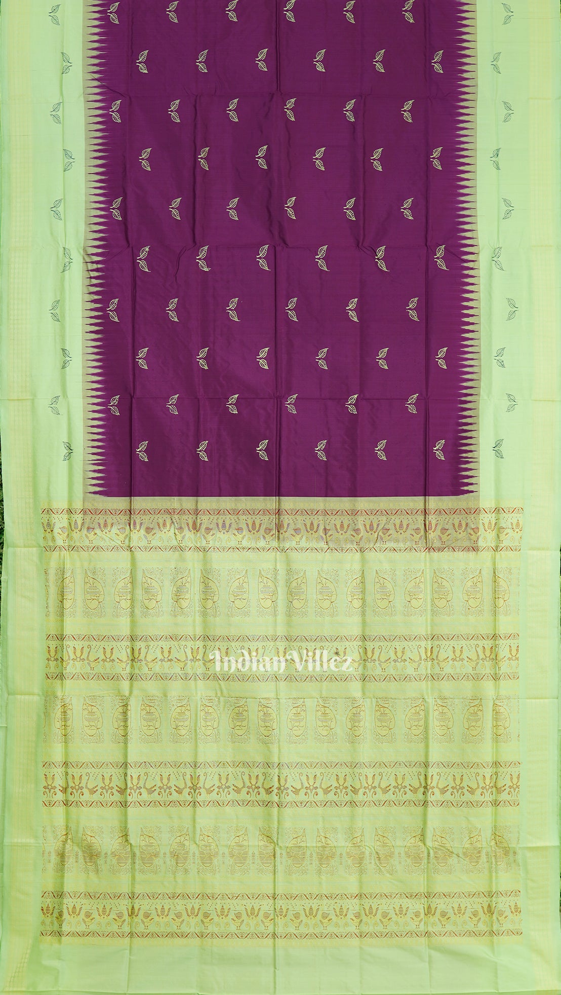 Maroon With Light Green Sambalpuri Bomkai Silk Saree