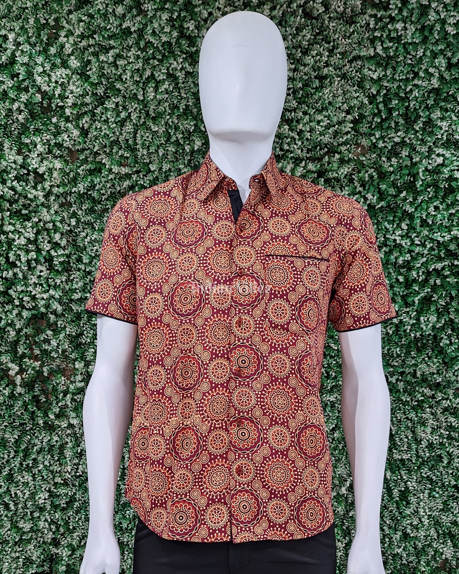 Maroon Design Block Printed Half Sleeve Shirt for Men