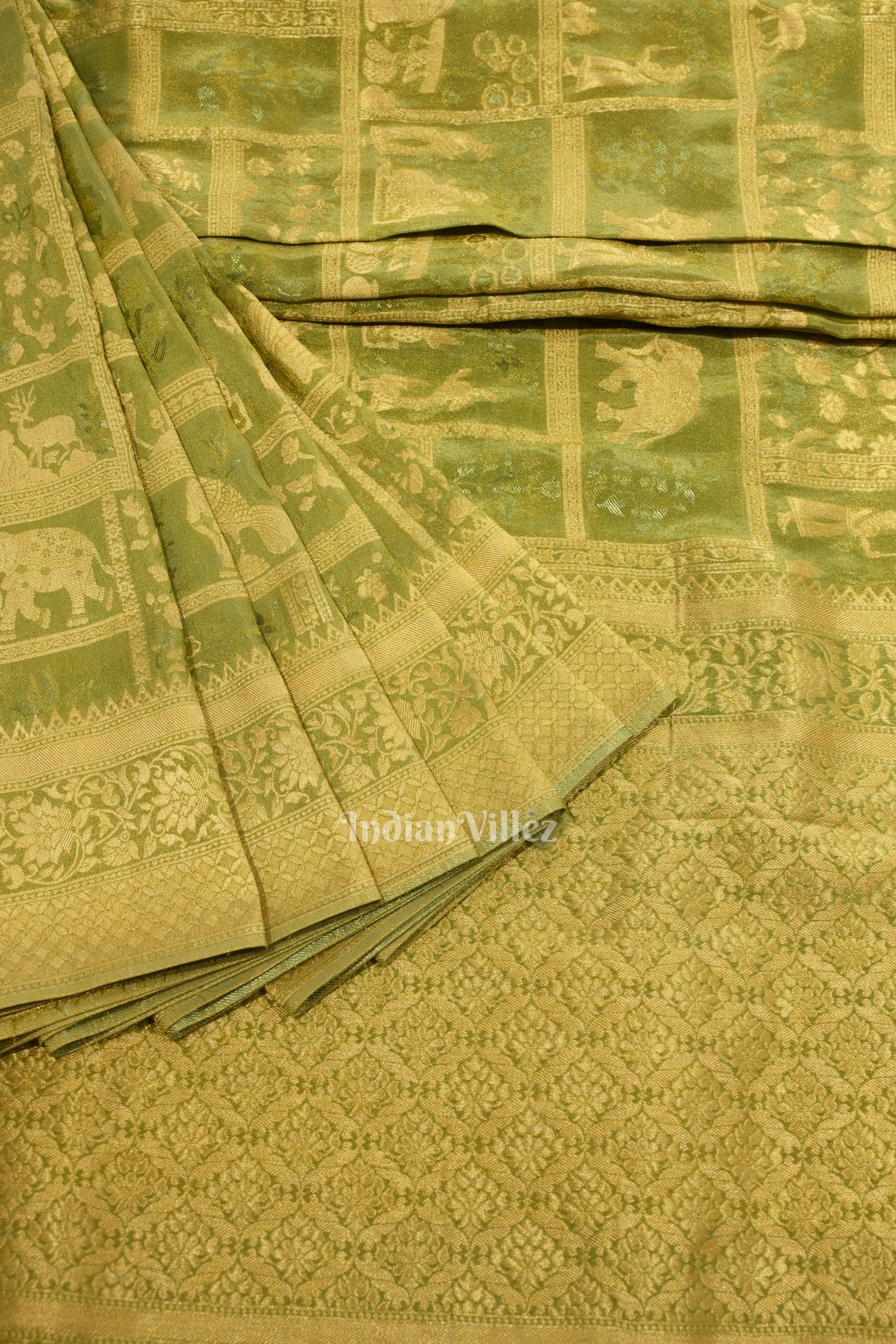 Parrot Green Shikargah Theme Banarasi Tissue Silk Saree