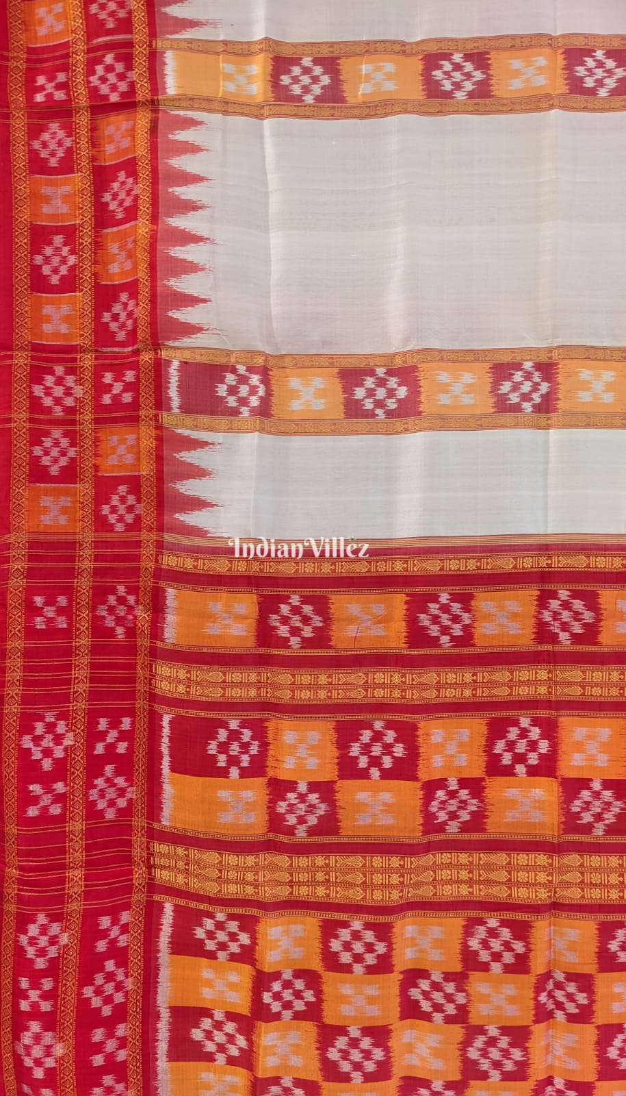 Off White Pasapali Khandua Silk Saree