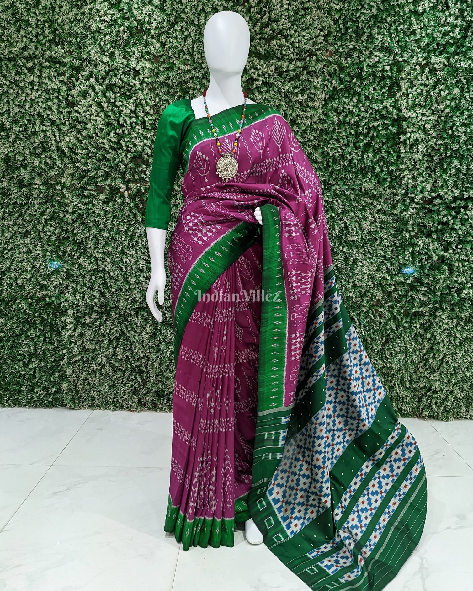 Magenta Pink Tribal Theme Contemporary Handloom Silk Saree