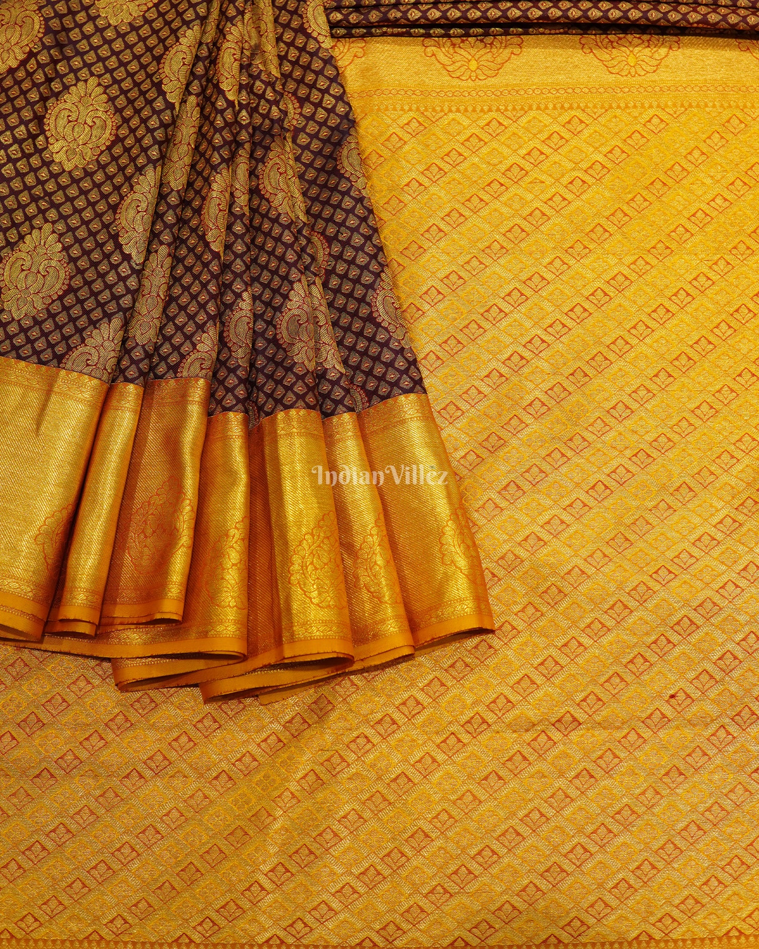 Maroon Golden Diamond Pure Kanjivaram Silk Saree