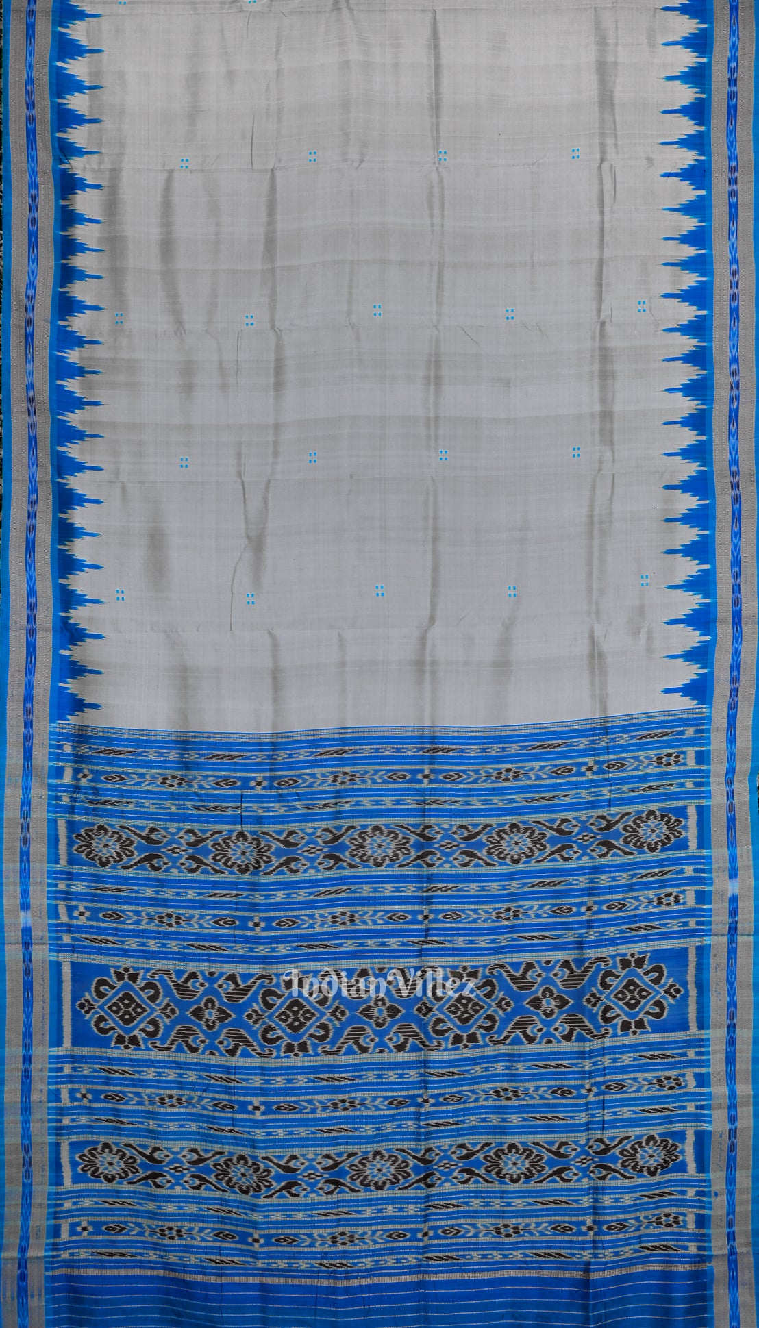 Silver Grey Phoda Kumbha Design Odisha Ikat Khandua Silk Saree