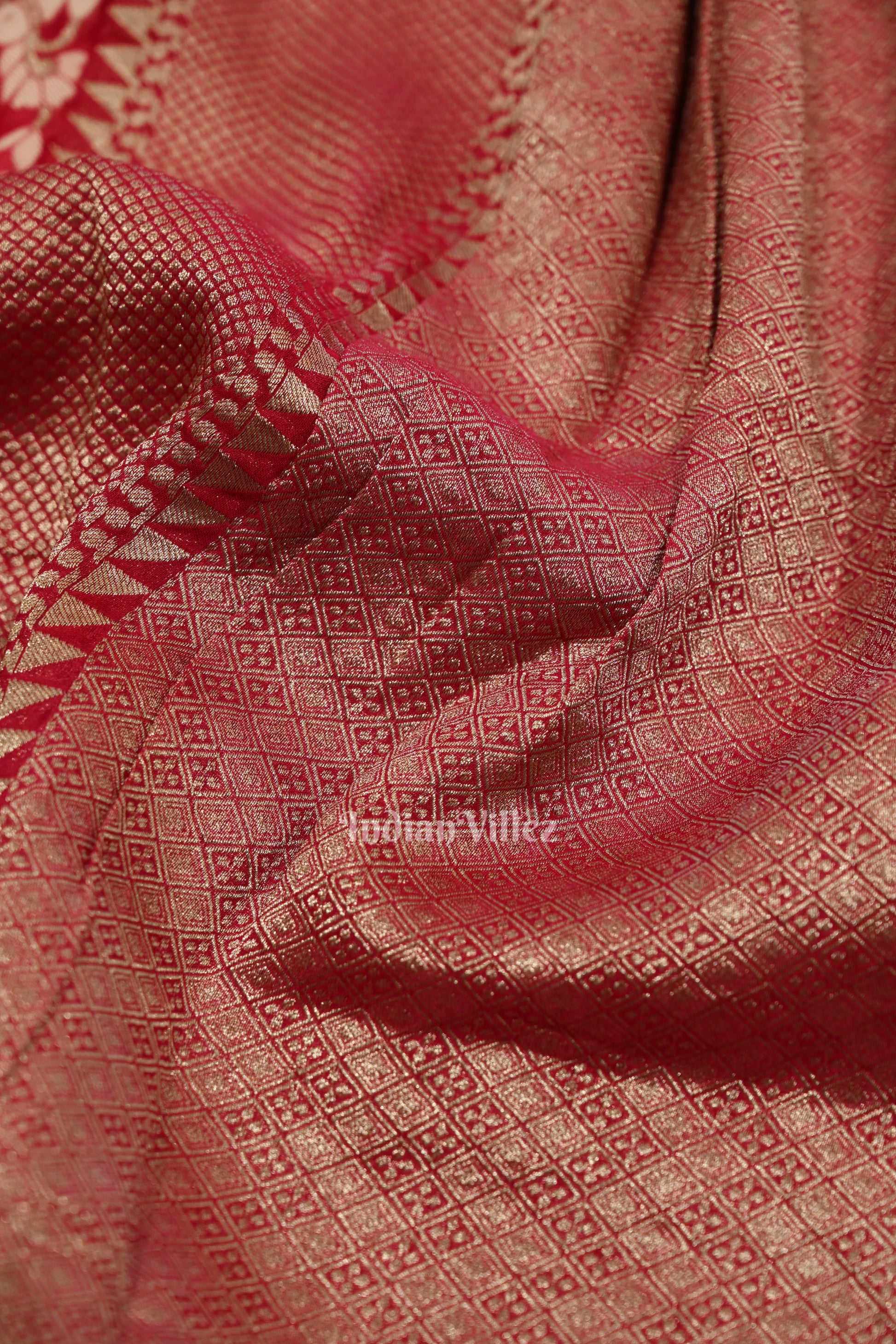 Rani Pink Shikargah Theme  Banarasi Georgette Silk Saree