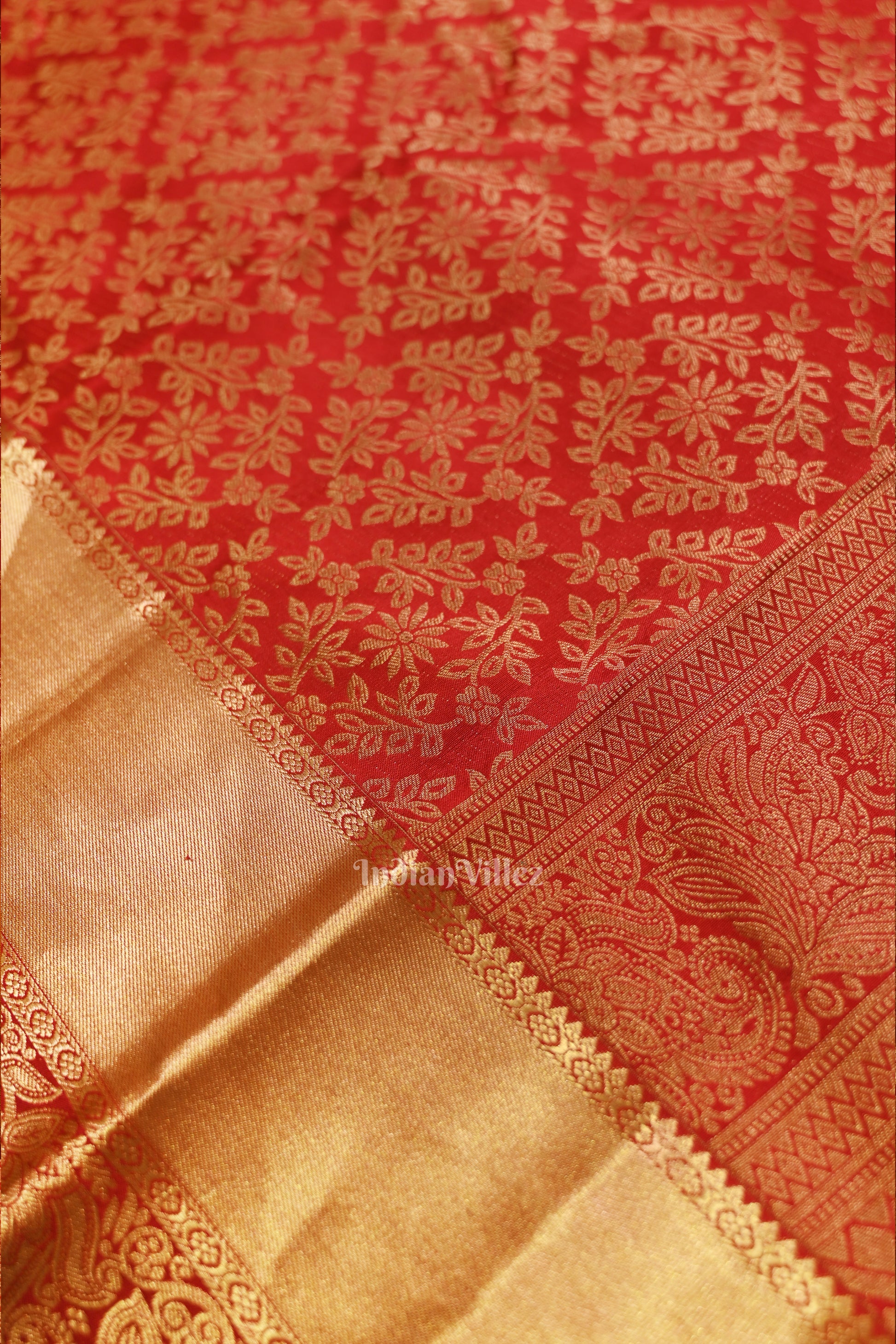 Red Kanjivaram Silk Saree with Zari Brocade