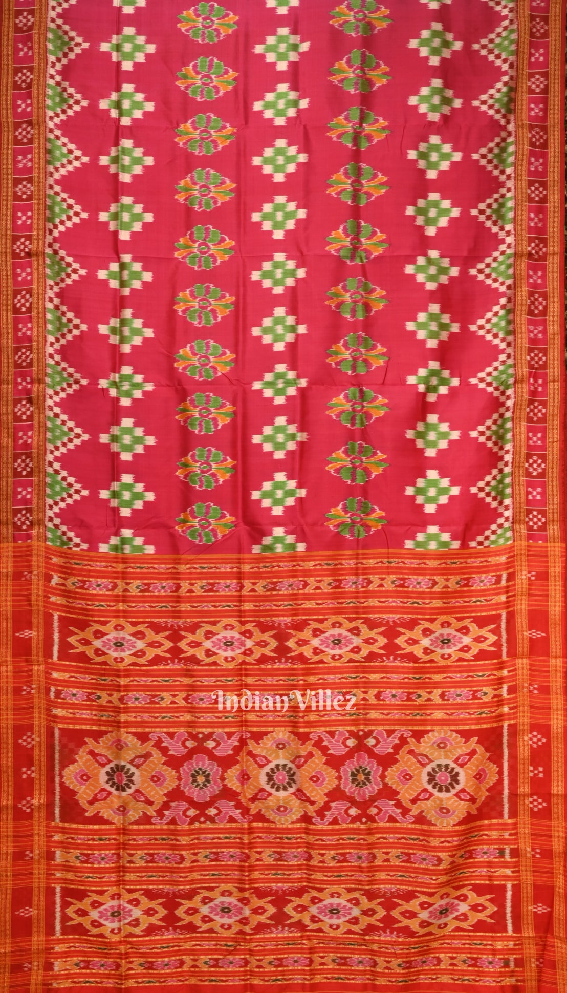 Red Khandua Odisha Ikat Pasapali Border Sambalpuri Silk Saree