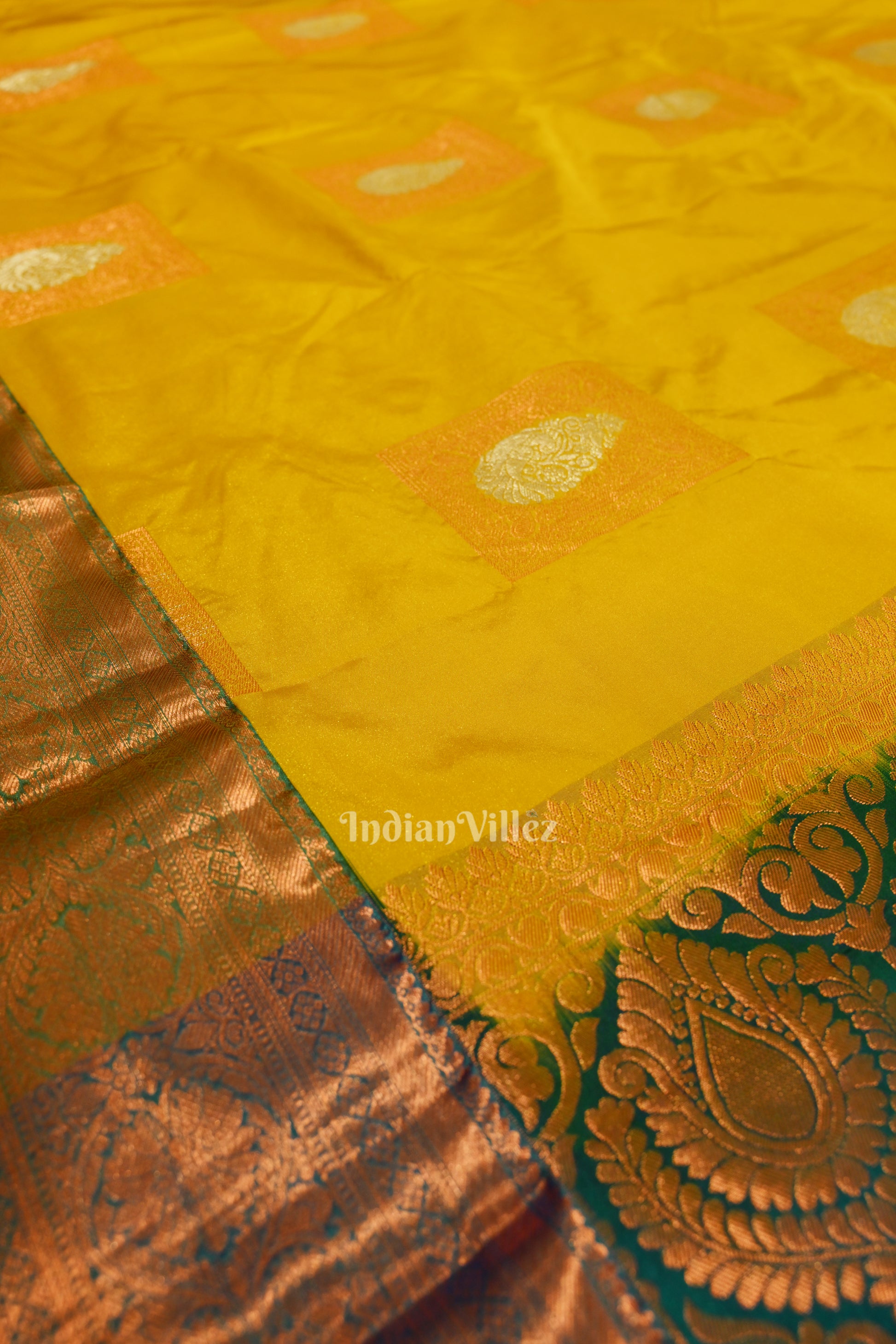 Yellow Pure Brocade with Green Broder Kanjivaram Silk Saree