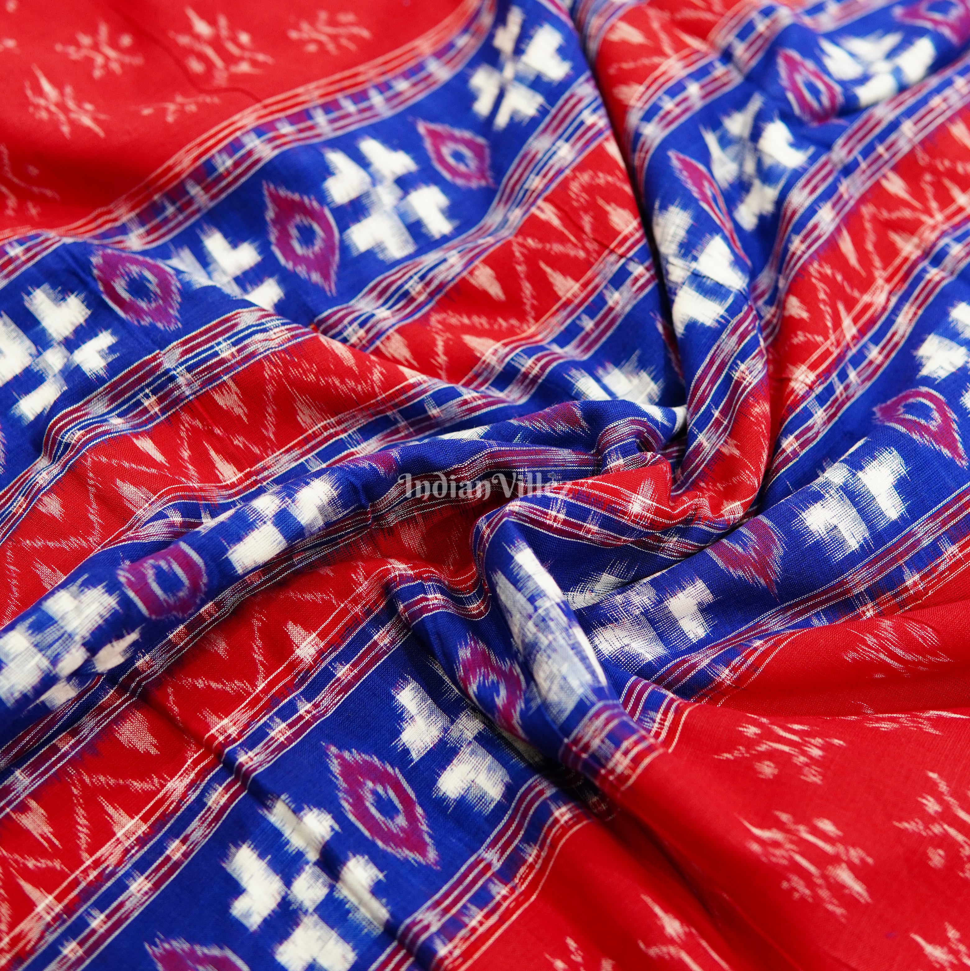 Red With Blue Pasapalli & Devil Eye Design Sambalpuri Cotton Ikat Handloom Fabric