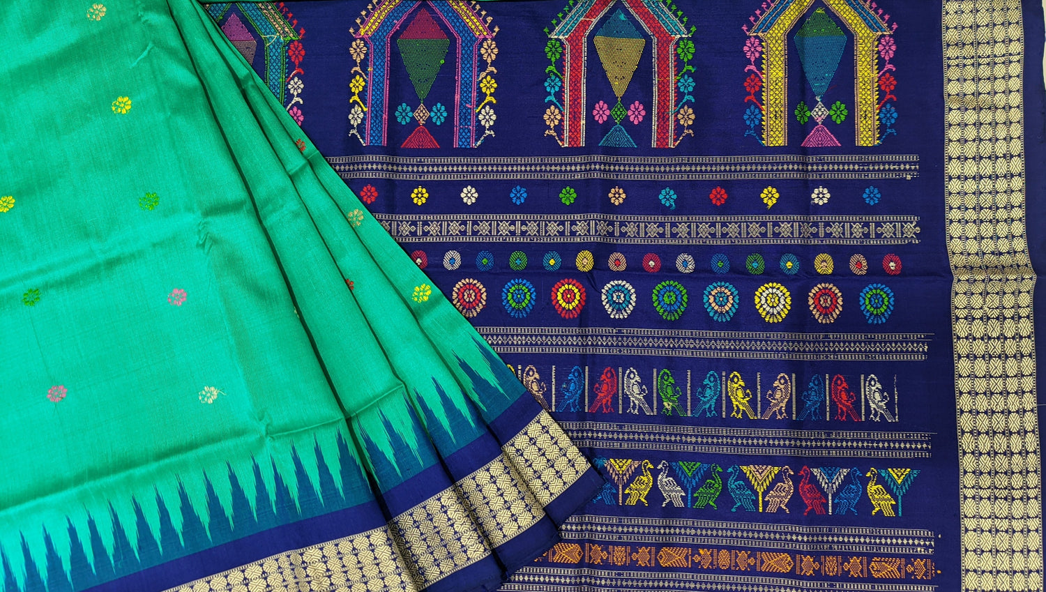 Dolabedi Sarees