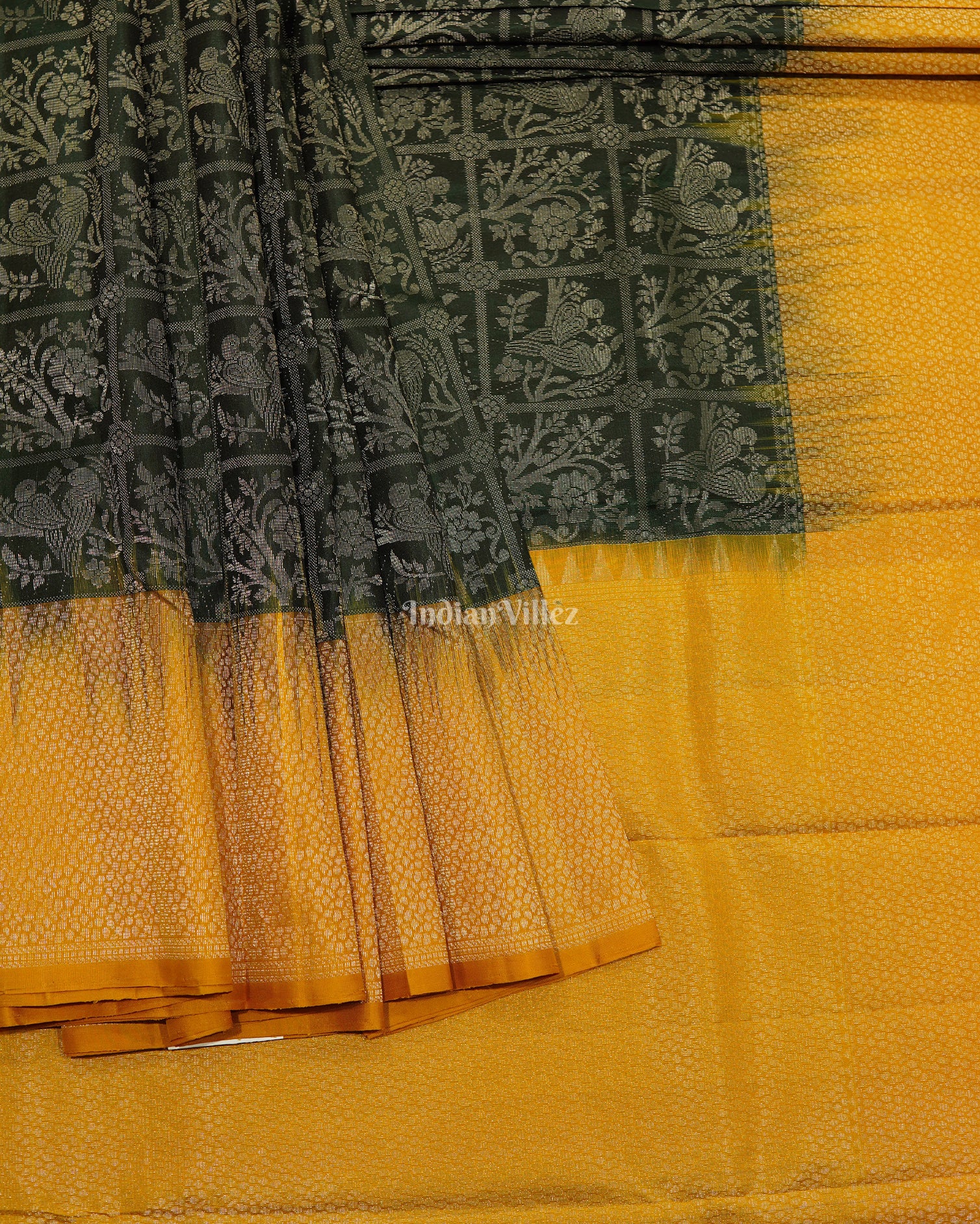 Bottle Green Pure Kanjivaram Silk Saree