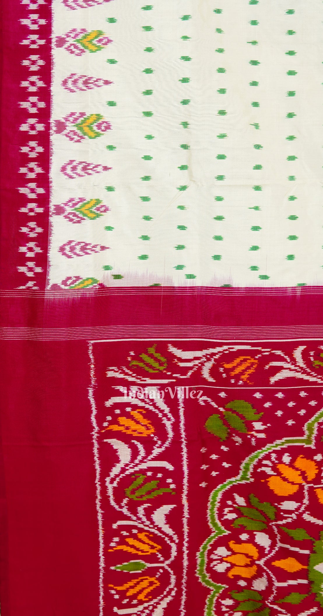 White Green Tipa Design Pochampally Ikat Silk Saree