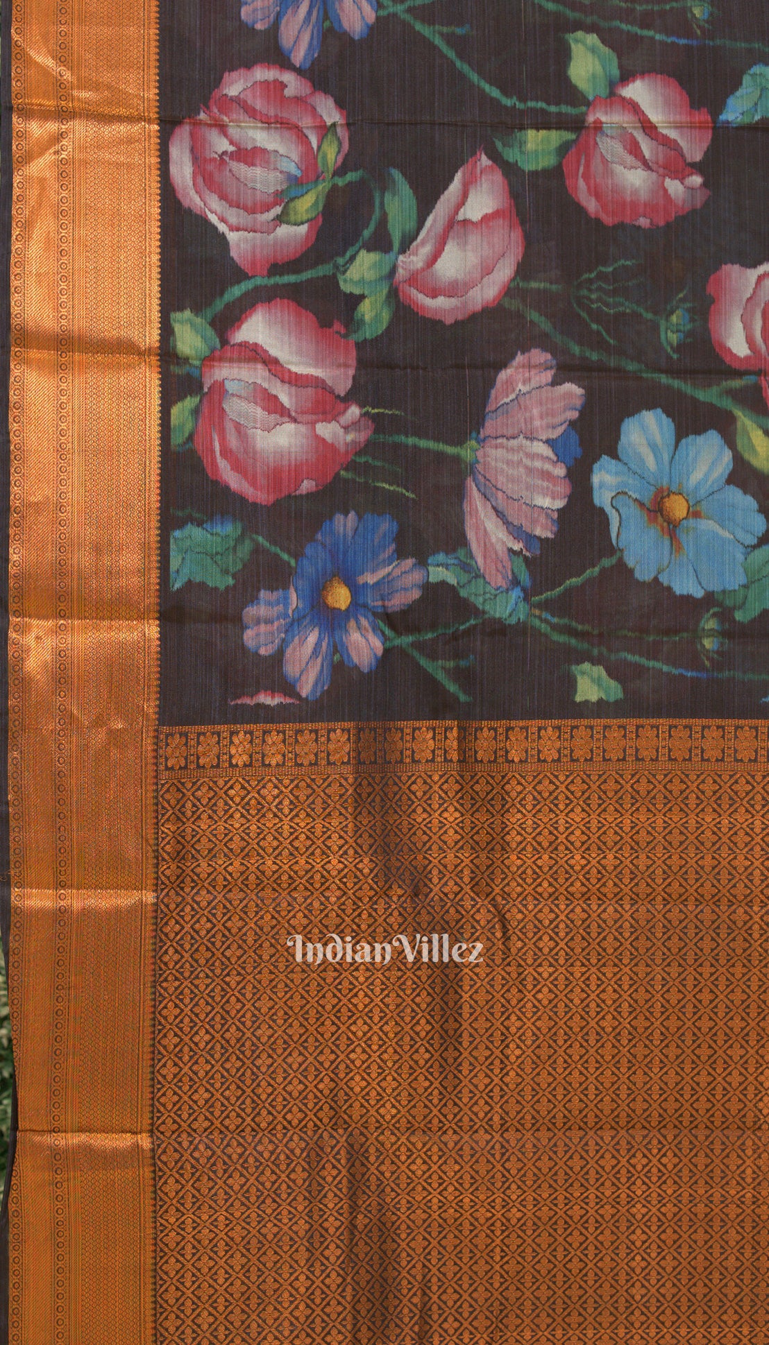 Black Pink Floral Digital Print Kanjivaram Silk Saree