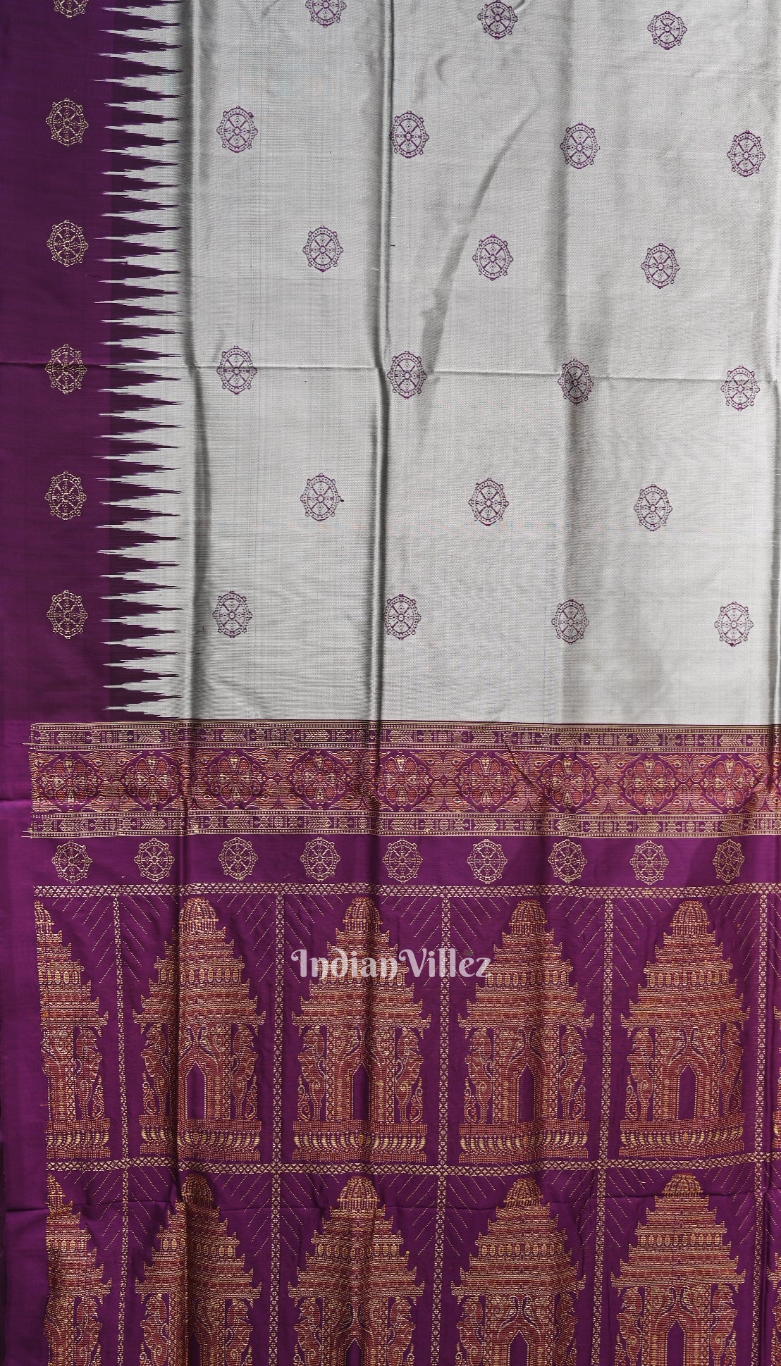 Silver Konark Chakra Theme Sambalpuri Bomkai Silk Saree