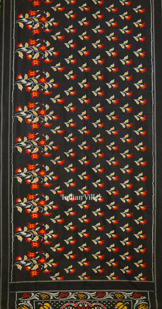 Black White Floral Design Pochampally Ikat Silk Saree