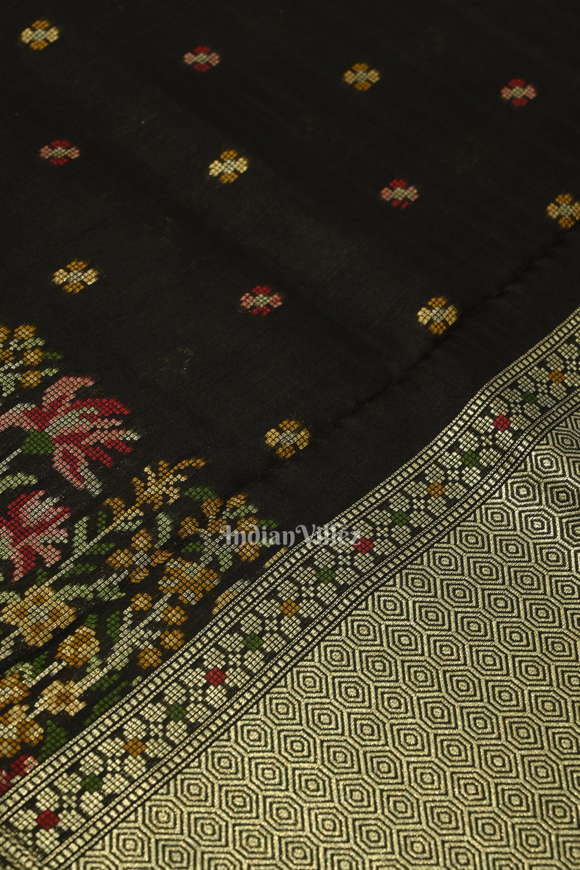 Black Tussar Banarasi Silk Saree with Tassels 