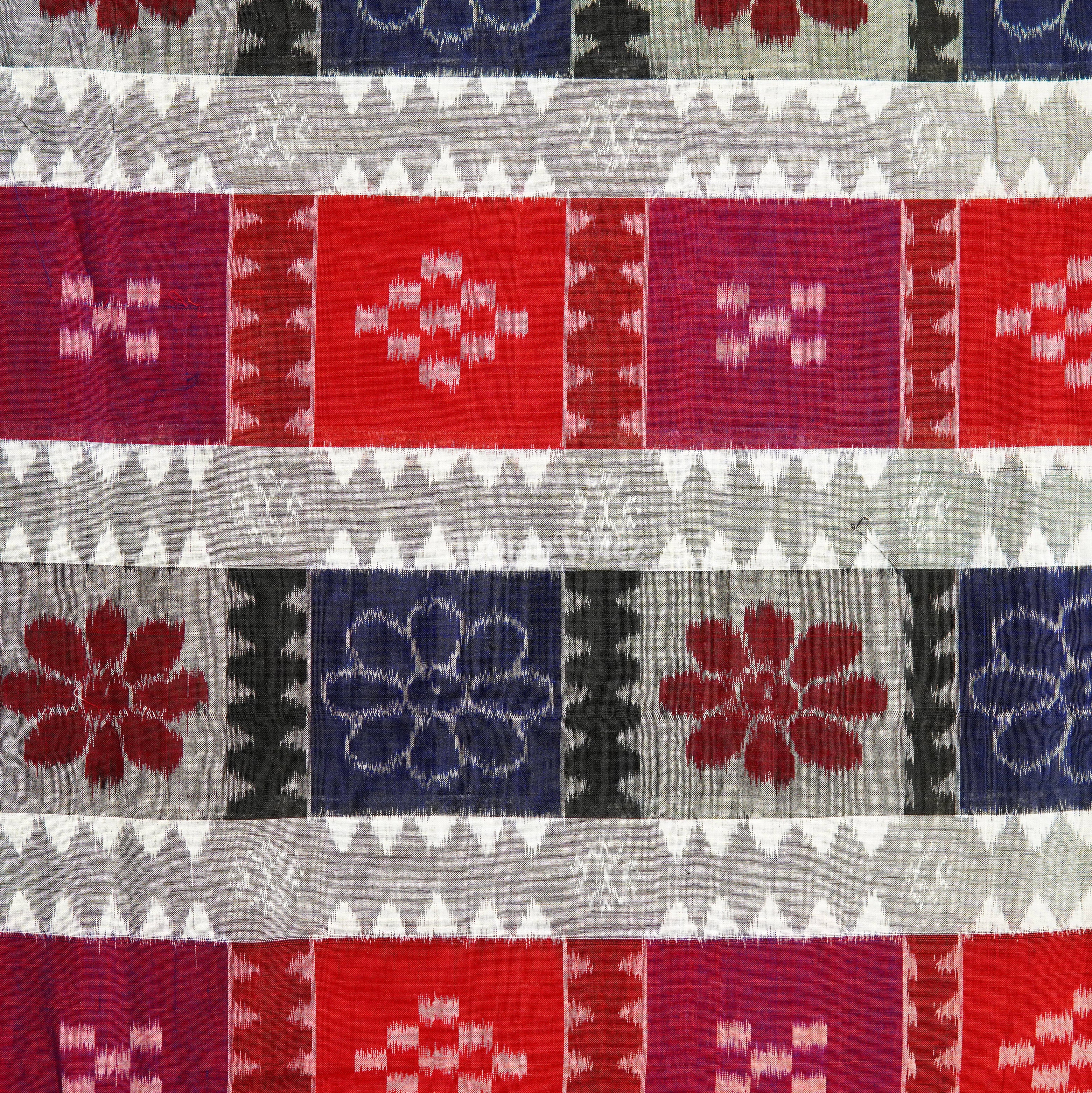 Multicolor Floral & Pasapalli Theme Sambalpuri Ikat Cotton Fabric