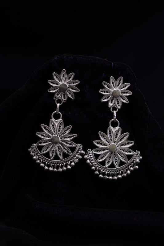 Floral Silver Filigree With Beads Earring