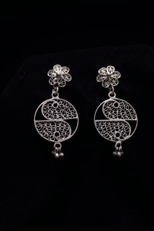 Droplet Floral Silver Filigree Earring