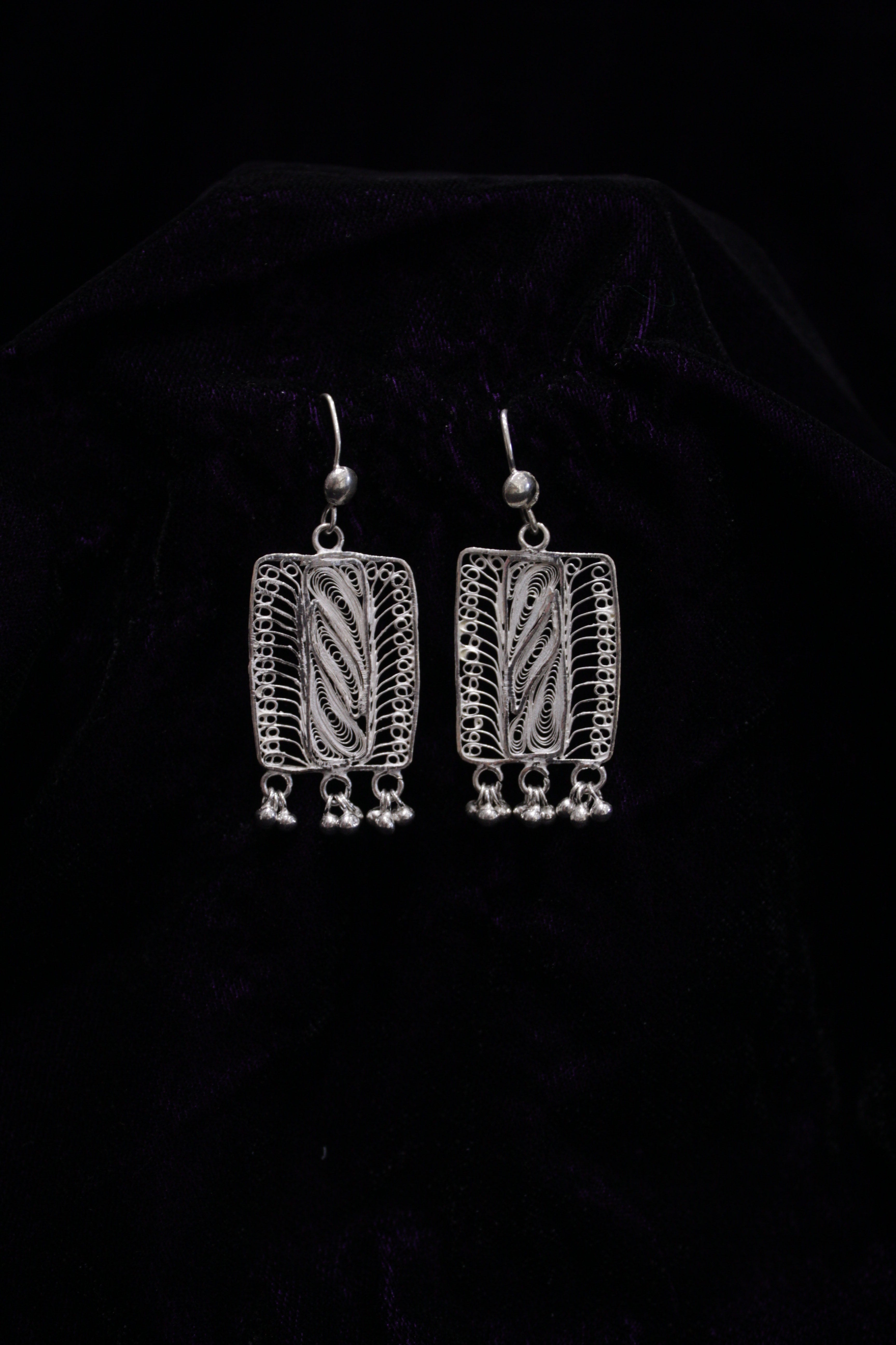 Rectangular Silver Filigree With Beads Earring