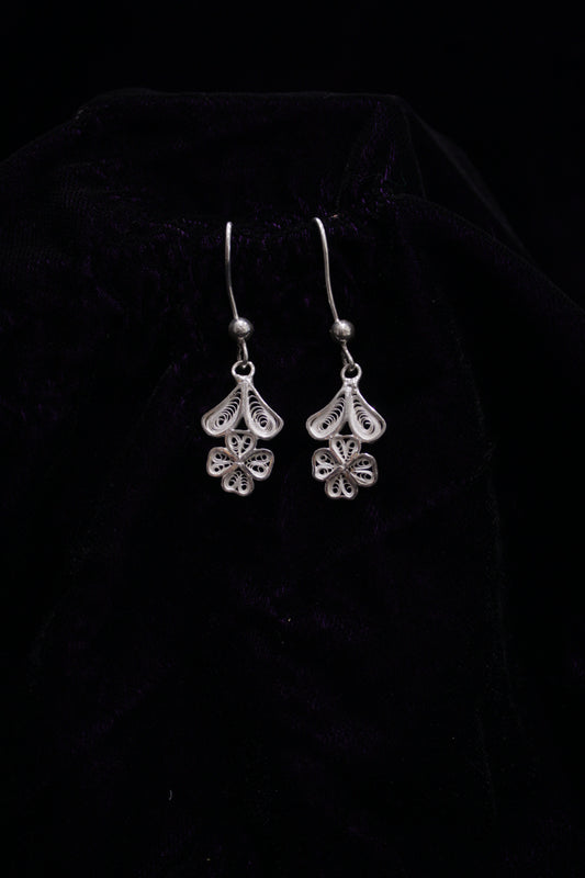 Floral Designed Silver Filigree Earrings