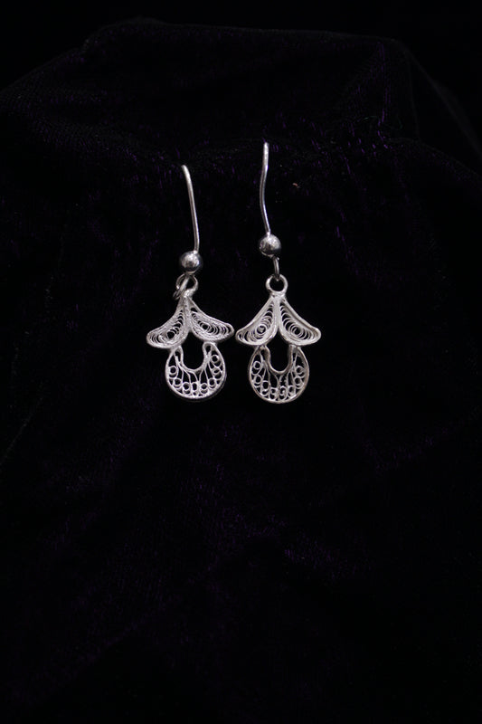 Half Moon Floral Design Silver Filigree Earring