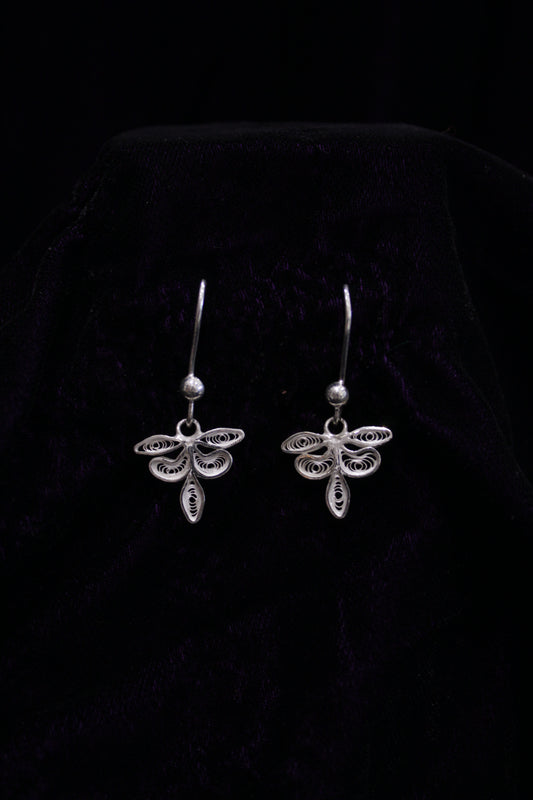 Crest Silver Filigree Earring Set