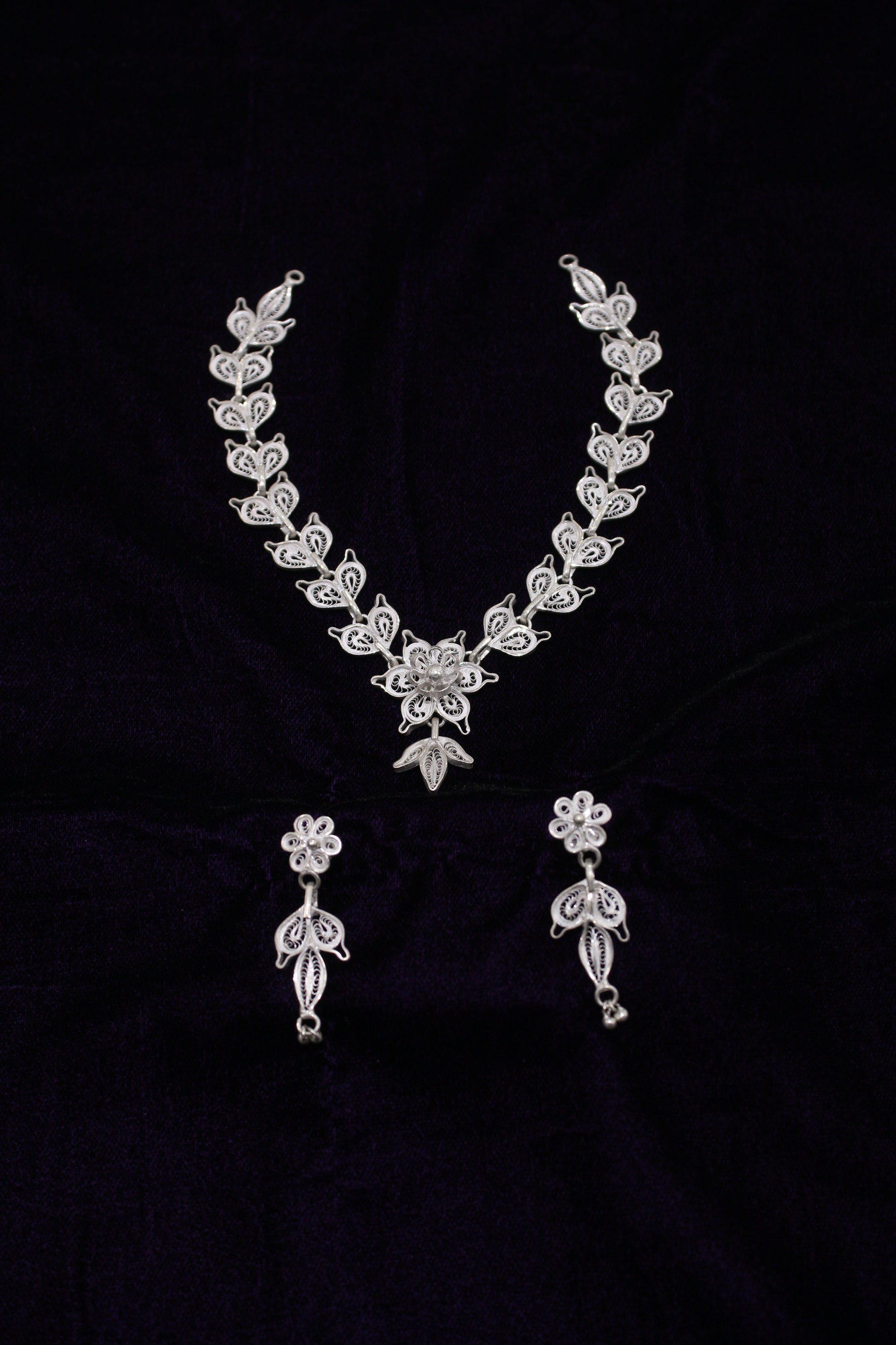 Designer Silver Filigree Necklace With Earring Set