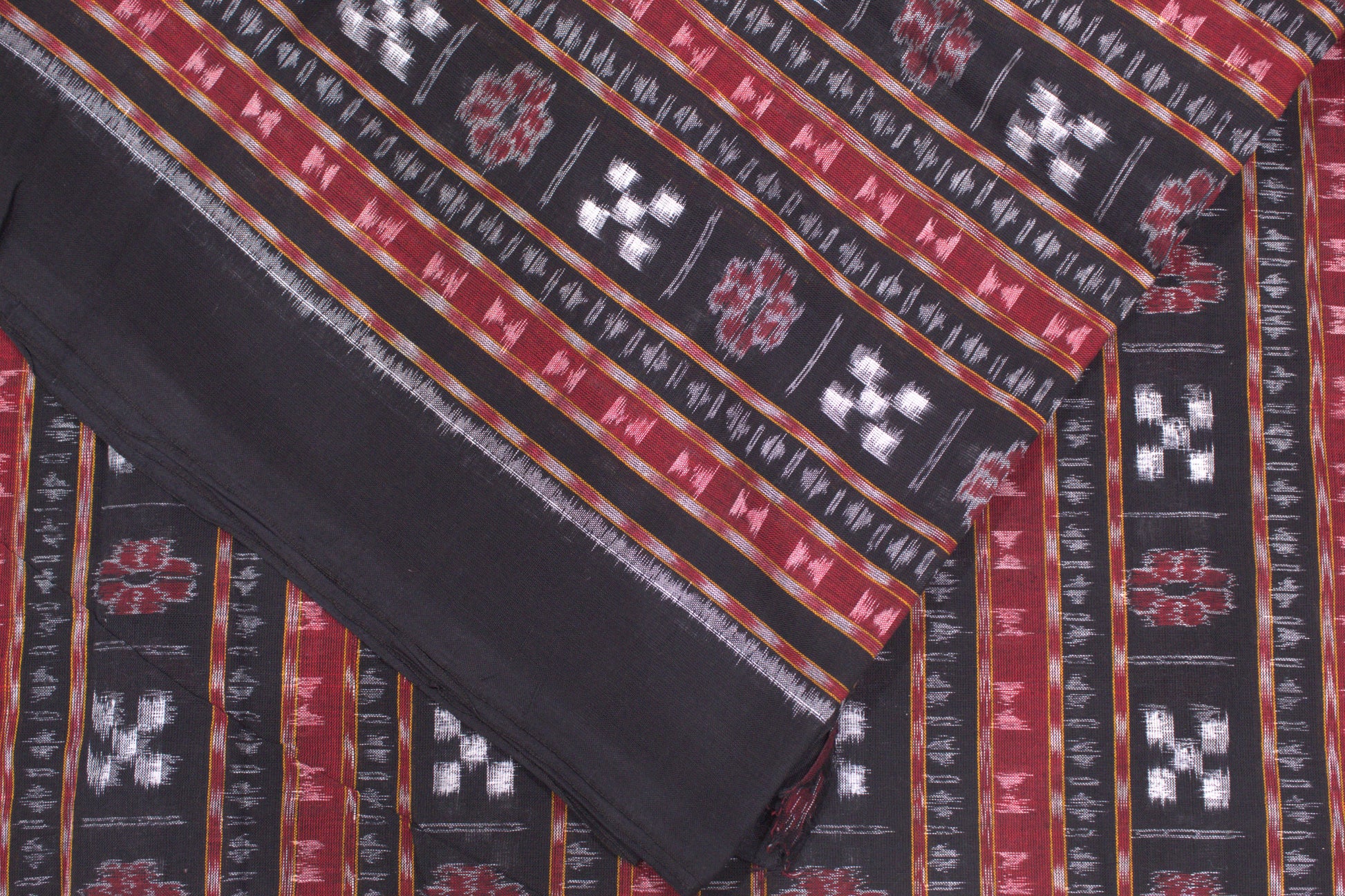 Black Red Pasapali Theme Sambalpuri Ikat Cotton Fabric