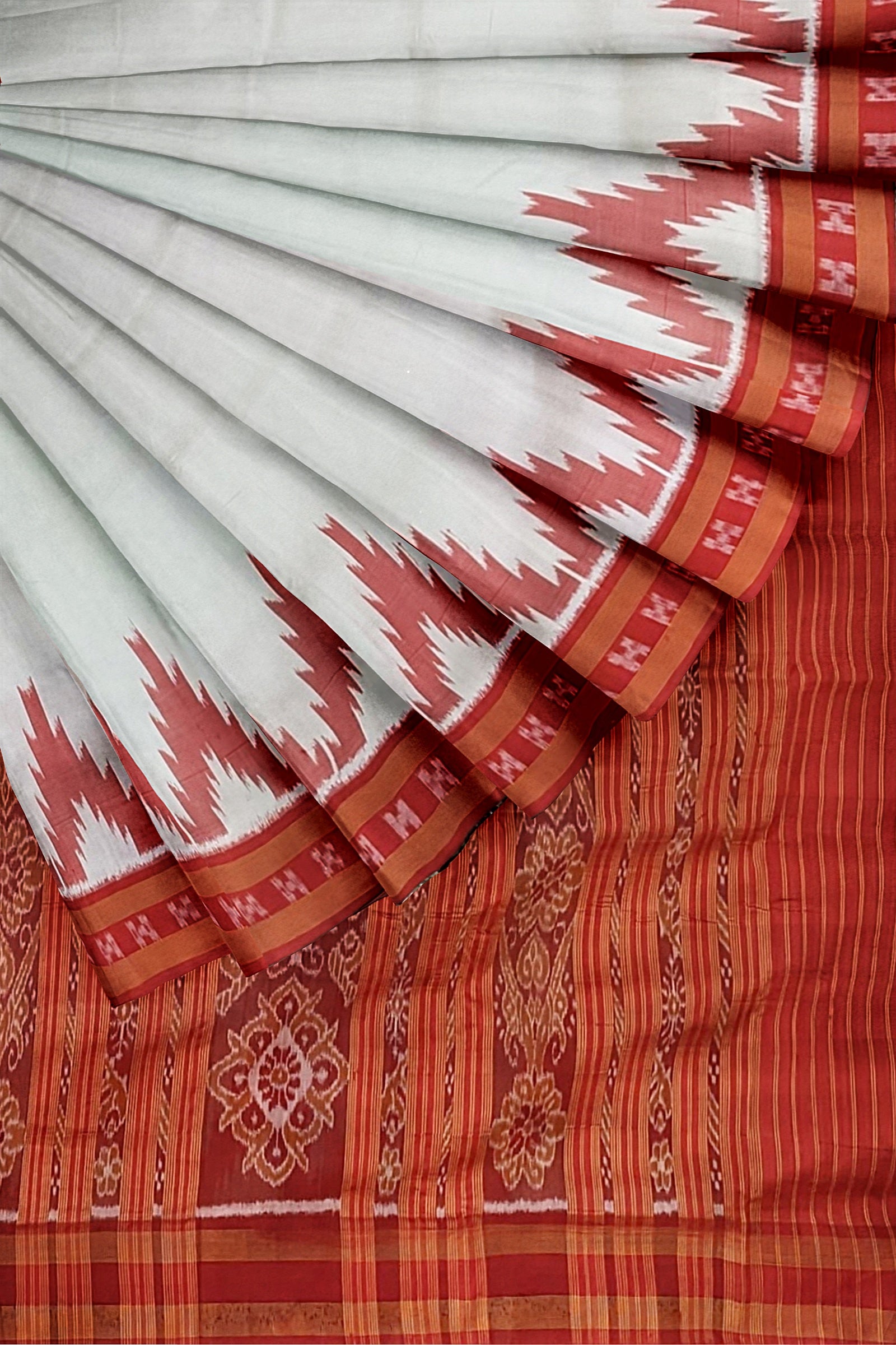 Red White Odisha Ikat Kargil Kumbha Khandua Silk Saree