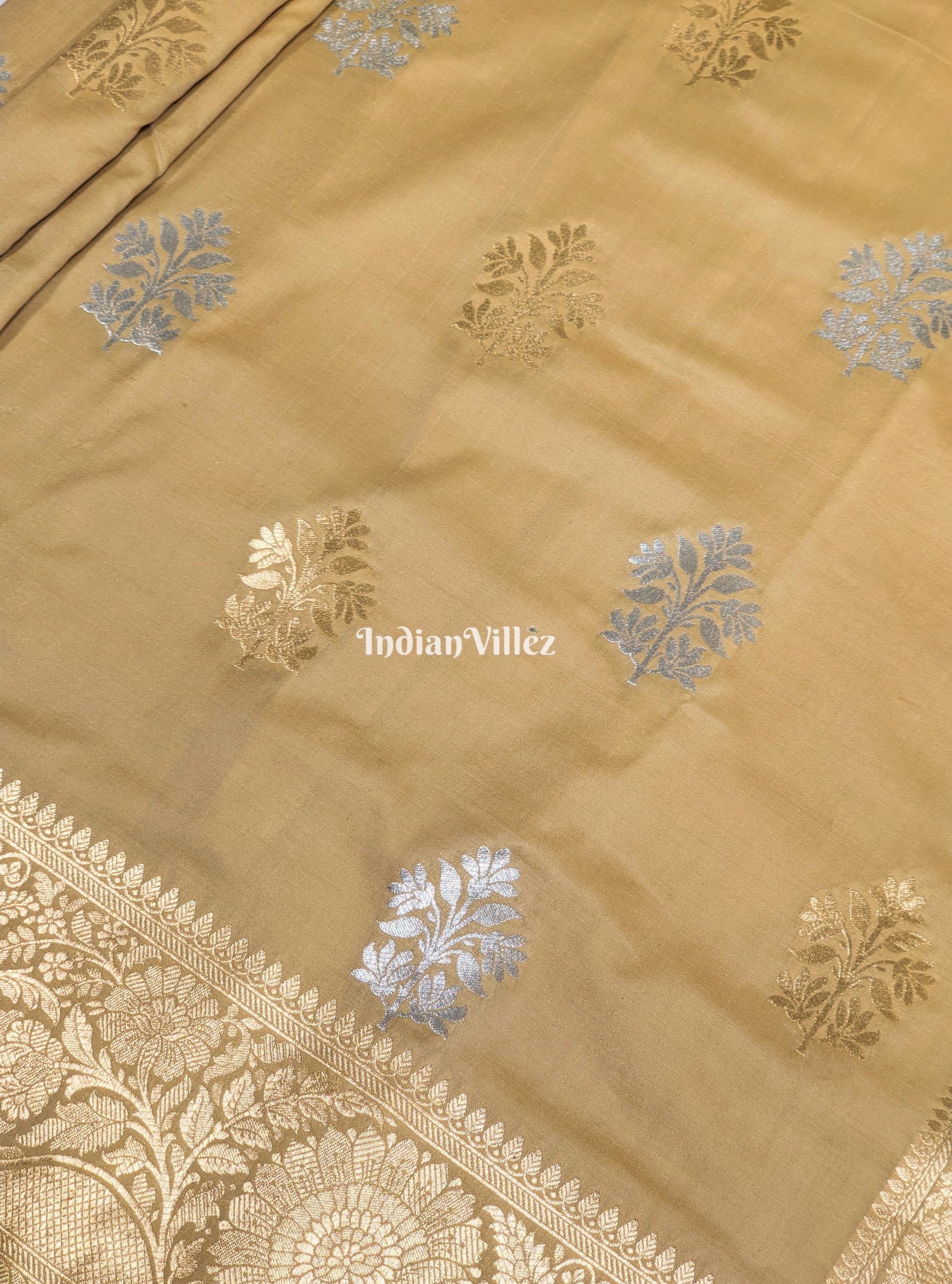 Cream Color Floral Design Pure Banarasi Katan Saree