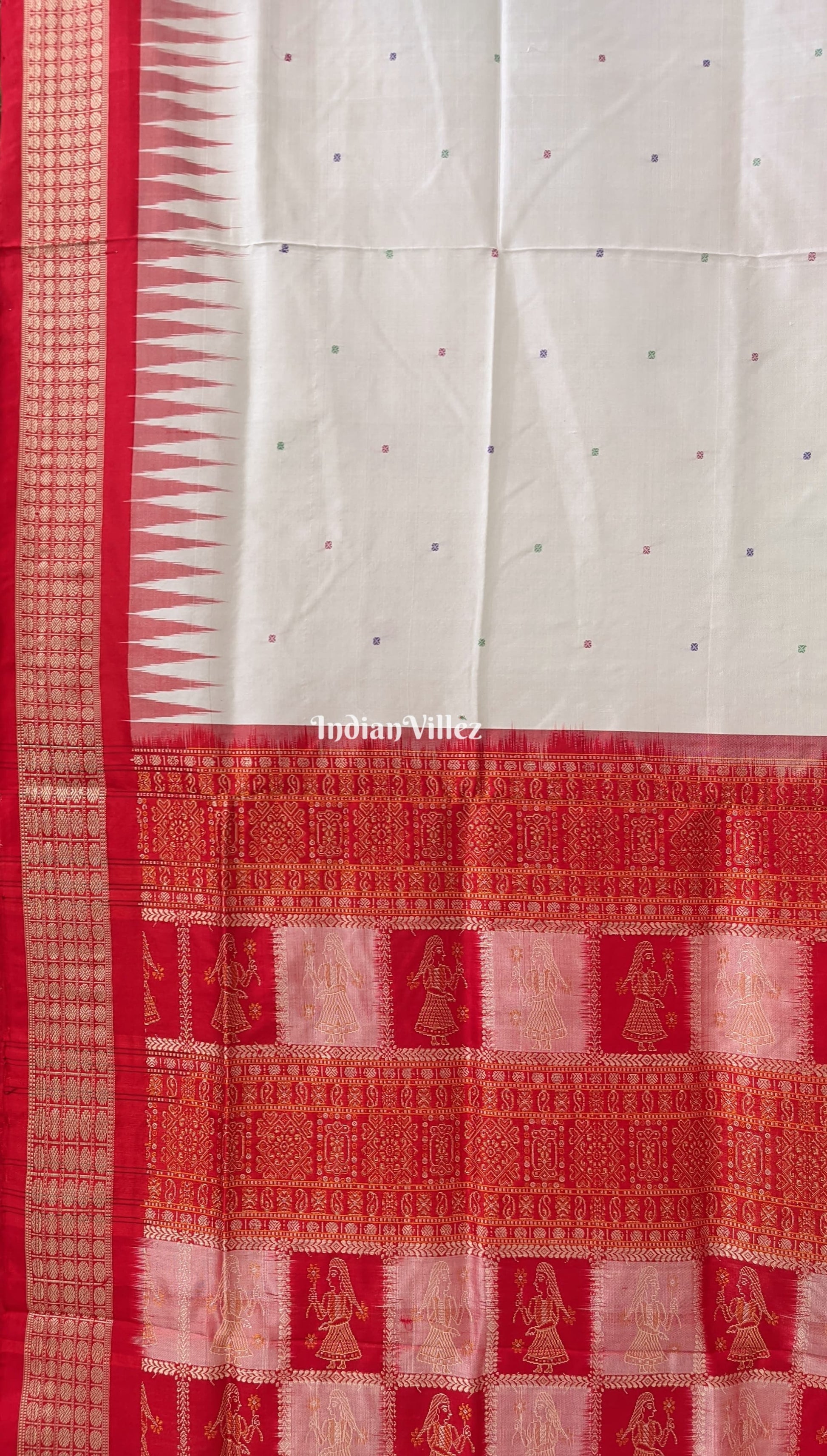 White Small Butta Sambalpuri Ikat Bomkai Silk Saree 