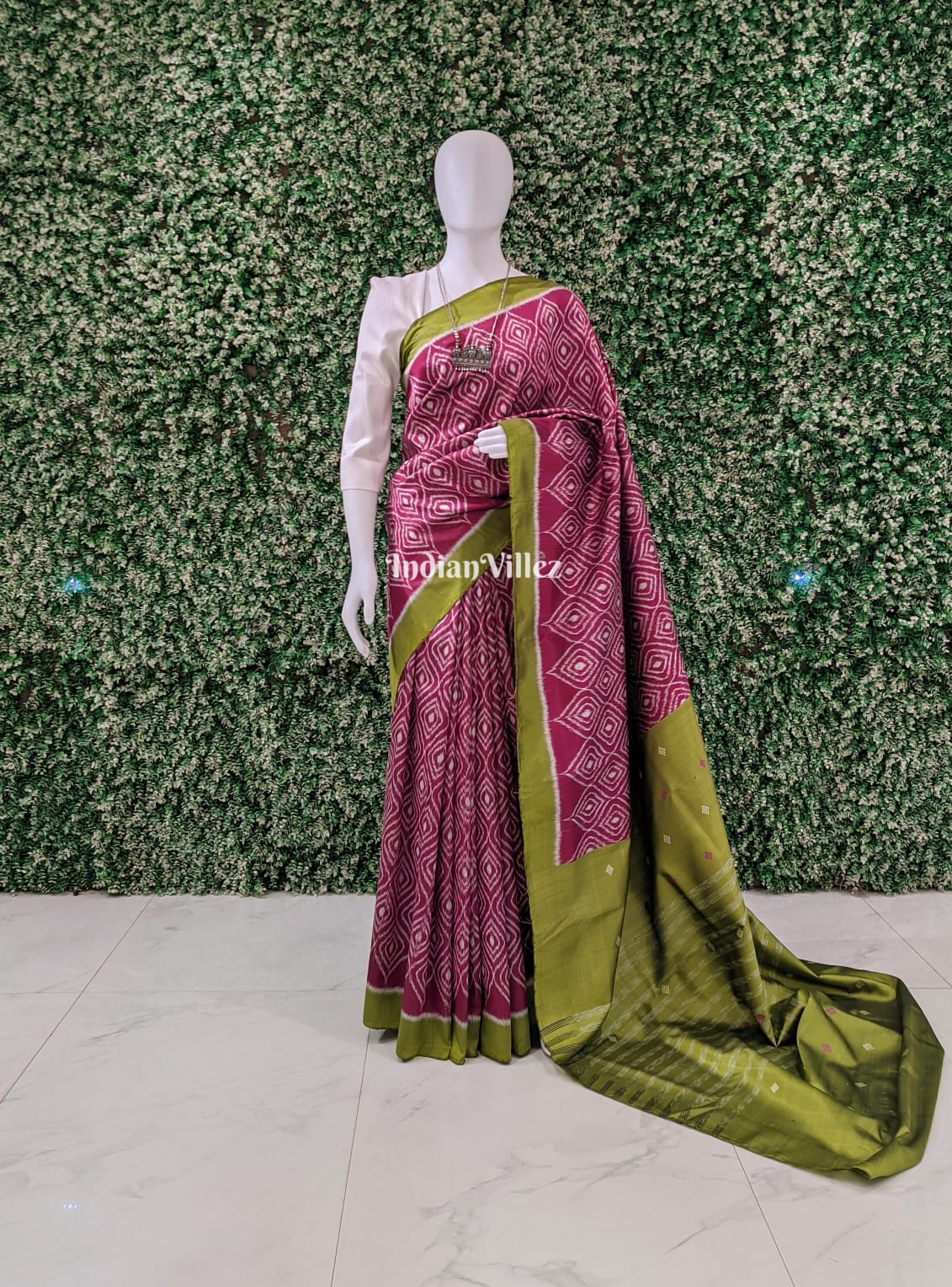 Pink Parrot Green Odisha Ikat Contemporary Silk Saree