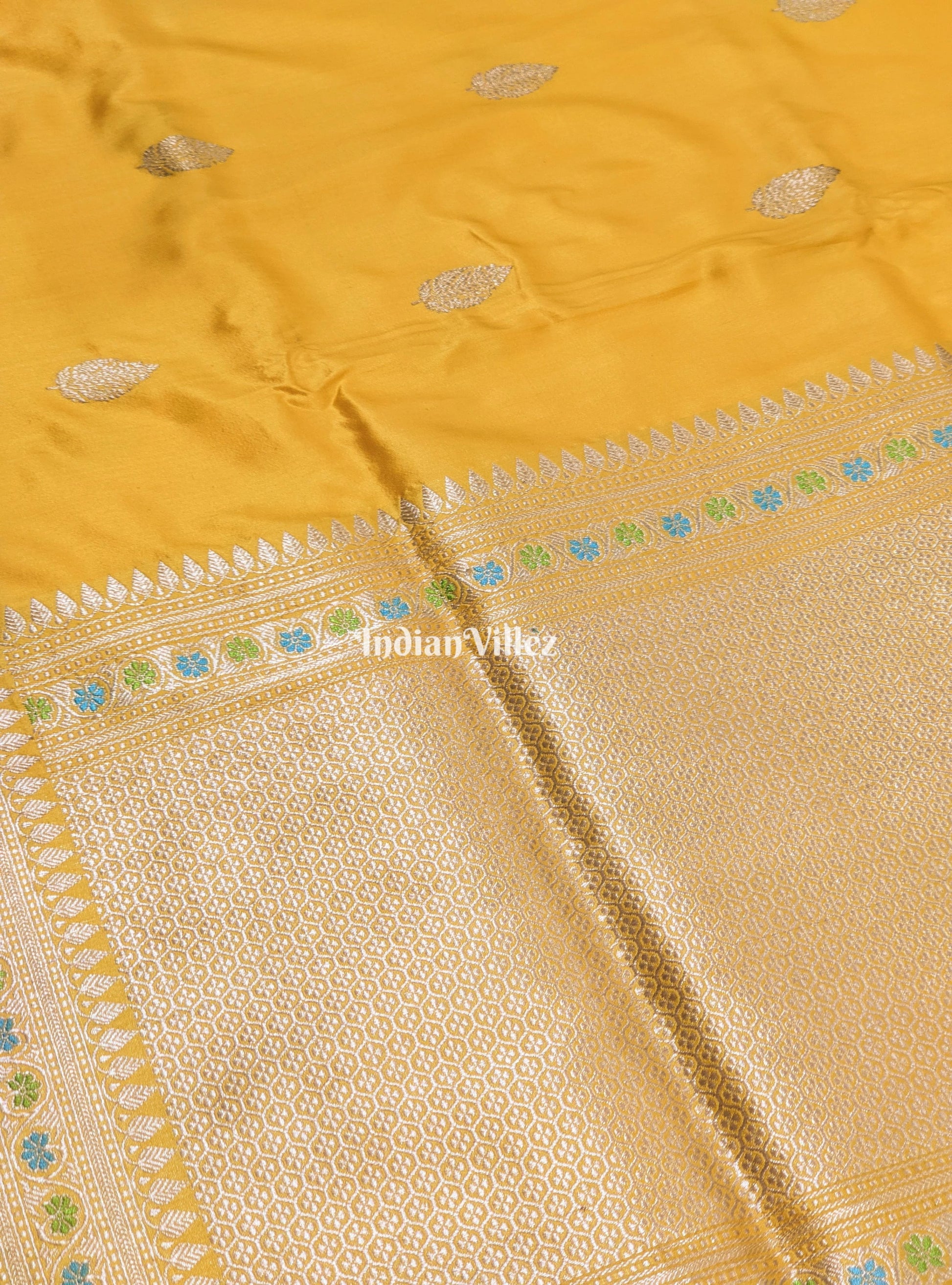 Yellow Leaf Motif Designer Katan Silk Banarasi Saree