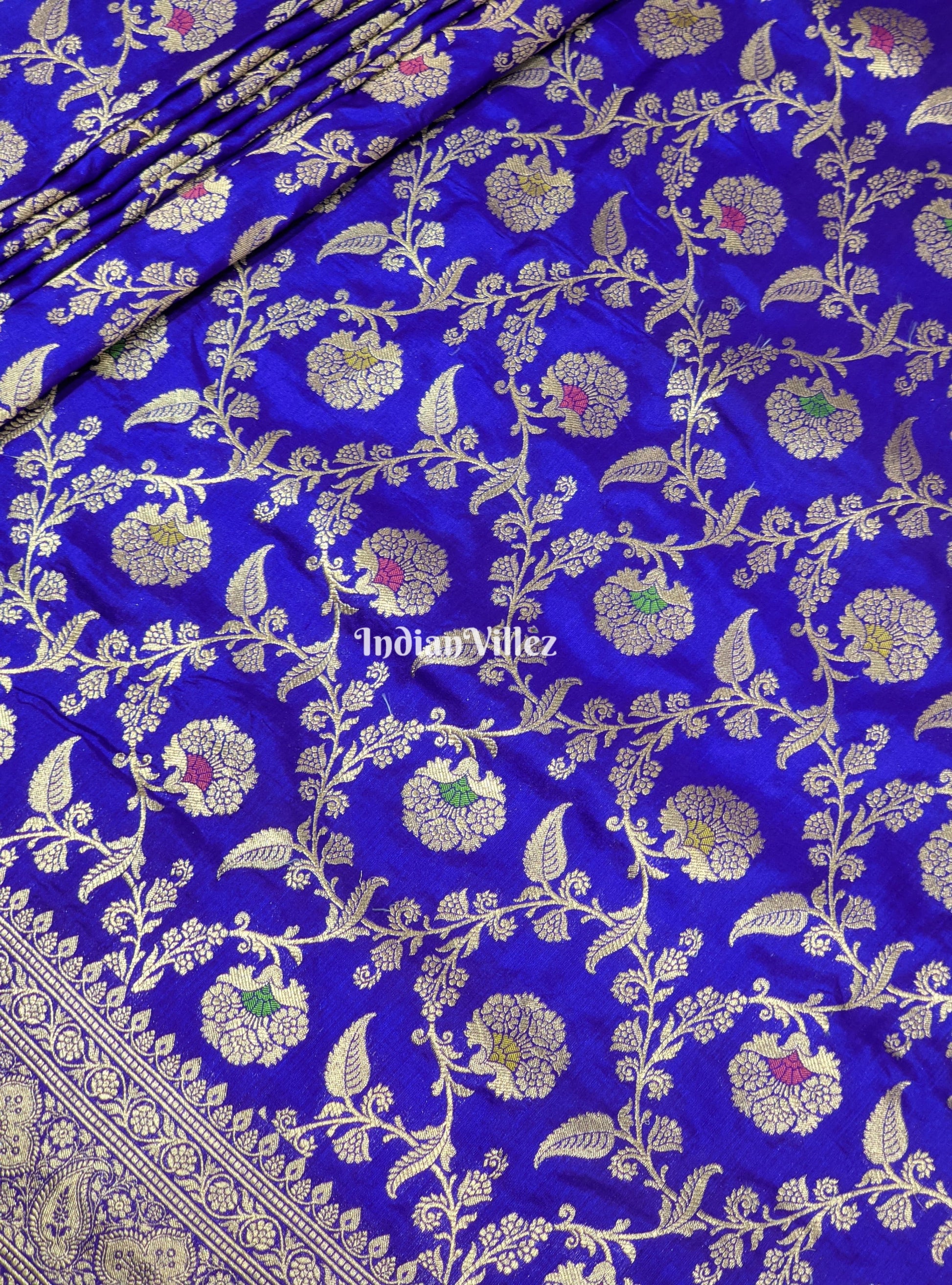 Violet Floral Design Pure Banarasi Katan Saree