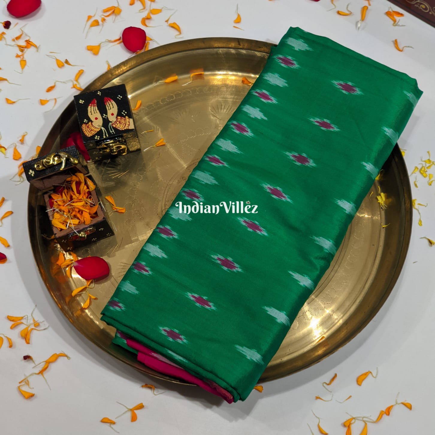 Green with Magenta Pink Pochampally Ikat Silk Saree