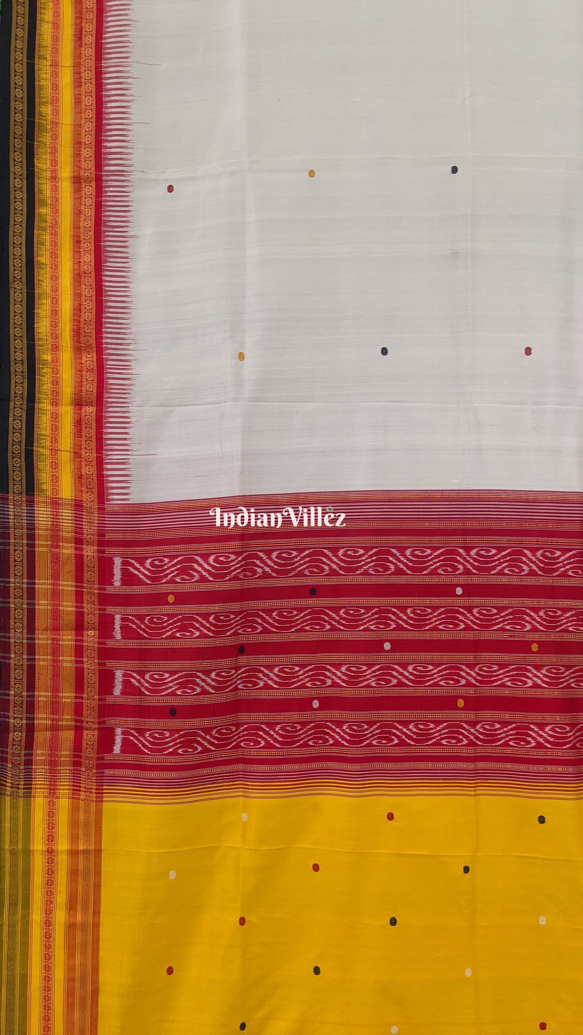 White Kathiphera Ikat Odisha Handloom Silk Saree